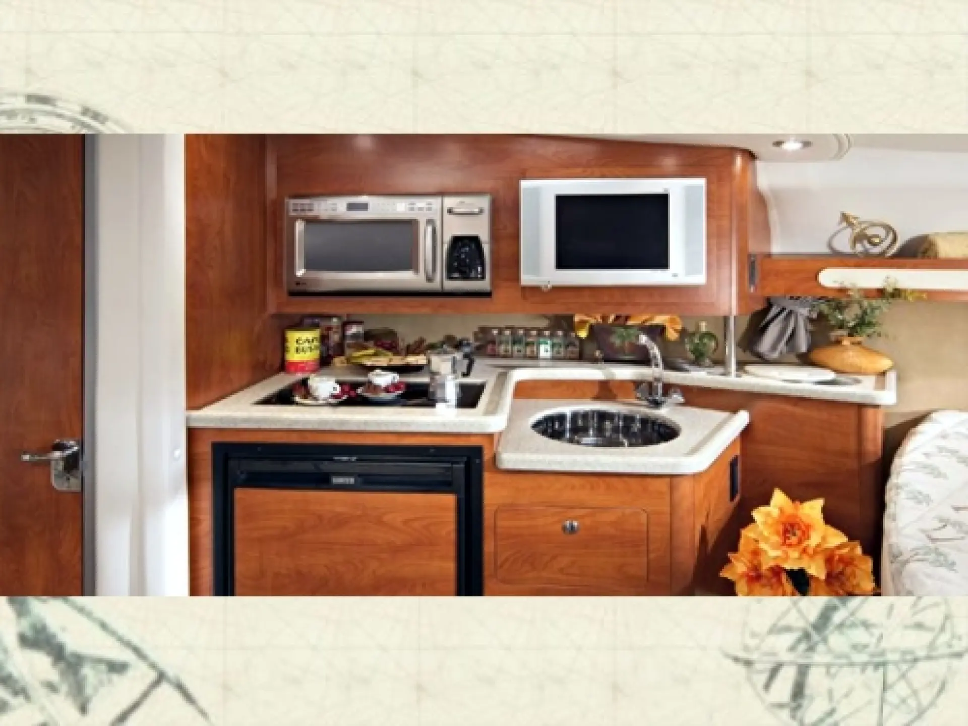 Rinker 330 Express Cruiser — 12/14