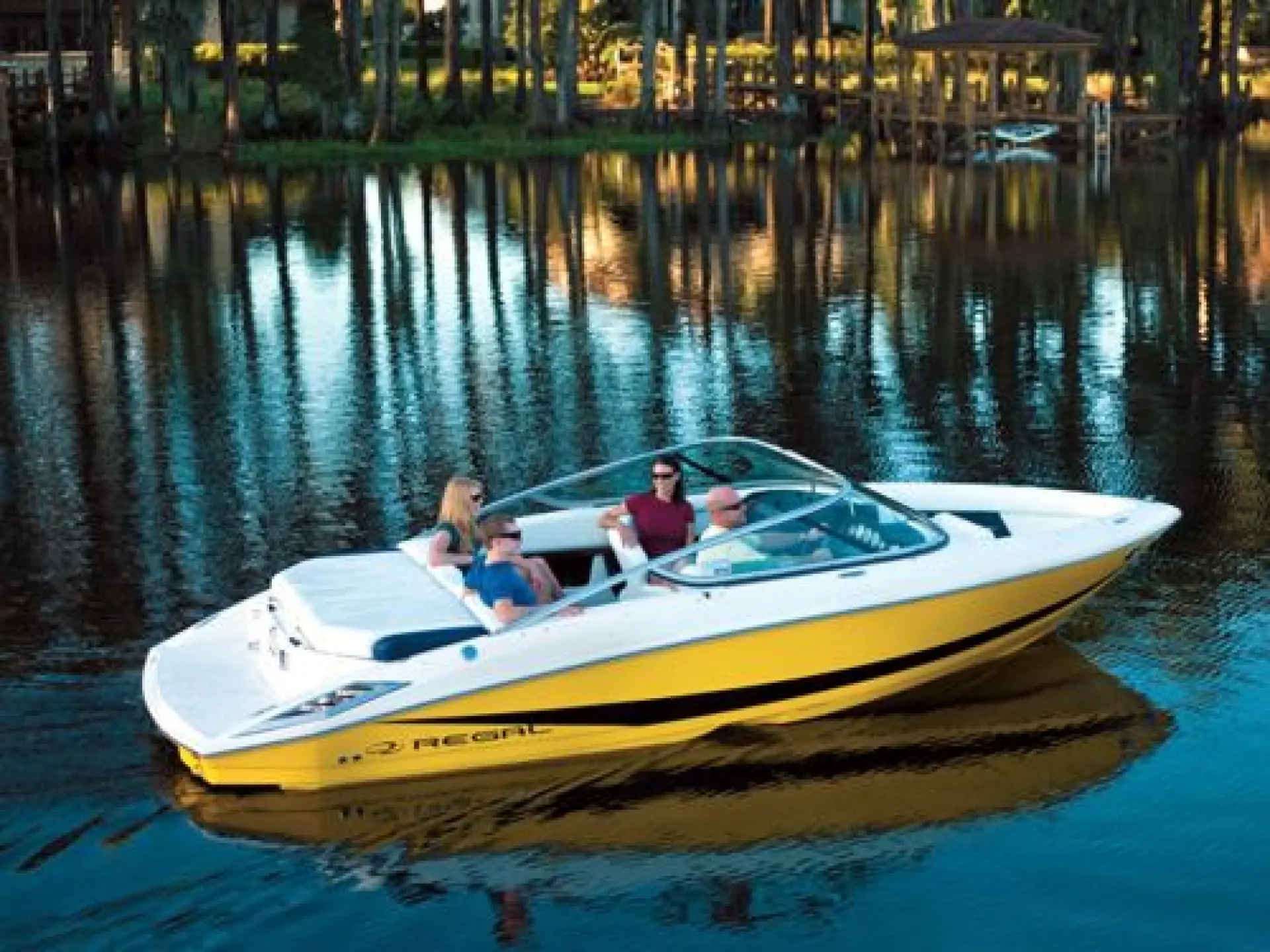Regal 2100 Bowrider — 3/15