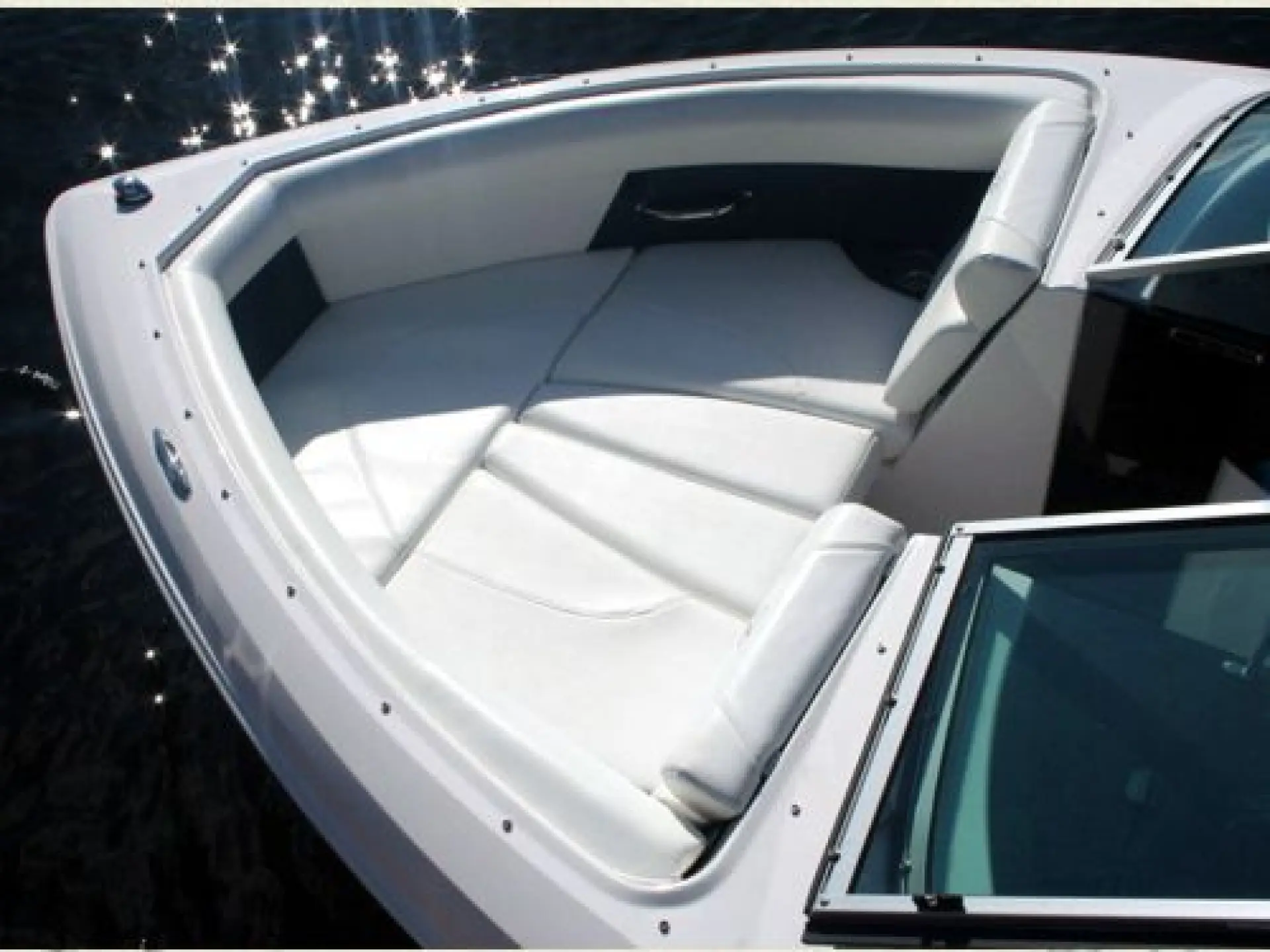 Regal 2100 Bowrider — 8/15