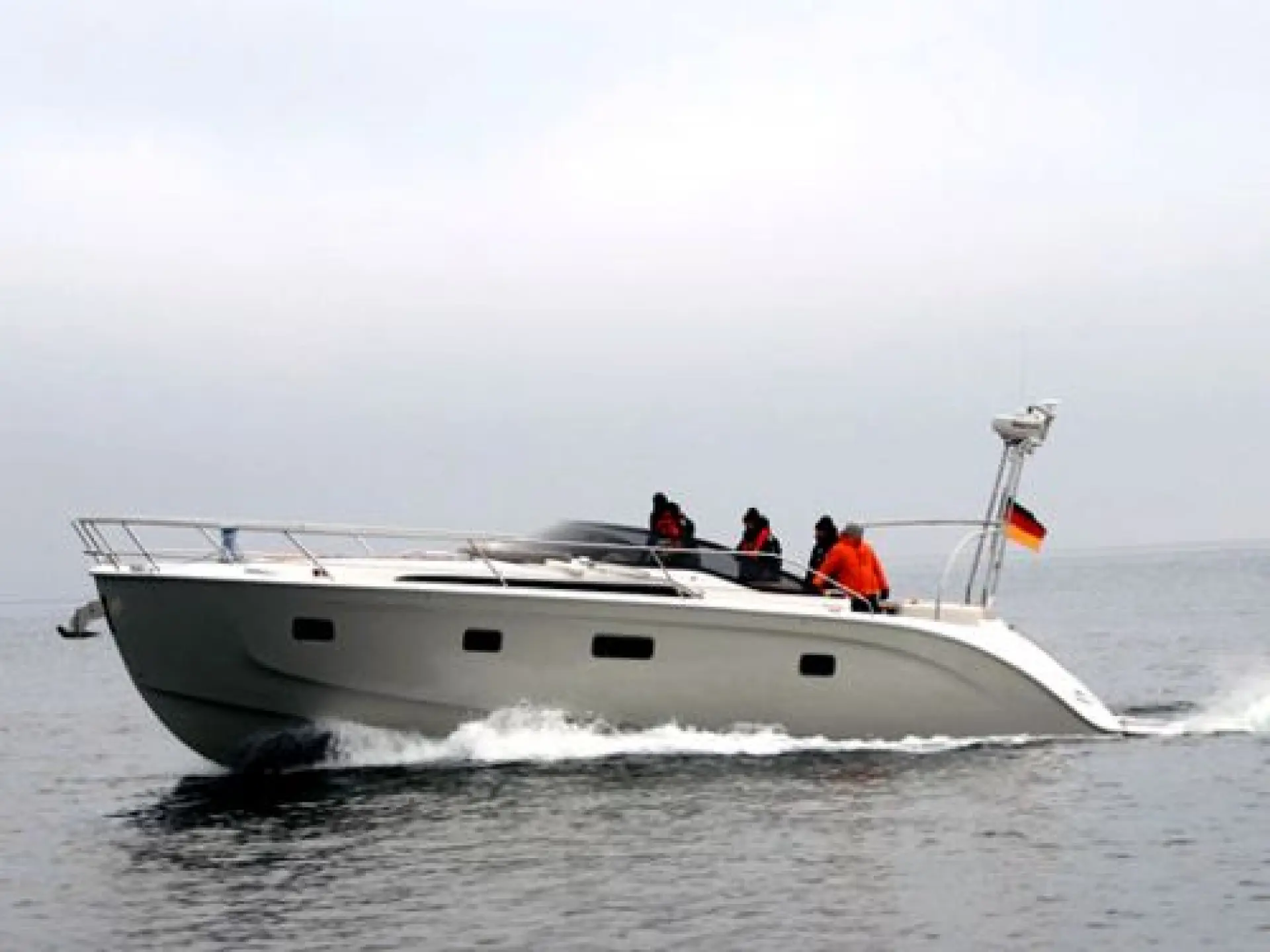 Deep Blue 46 Open — 2/27