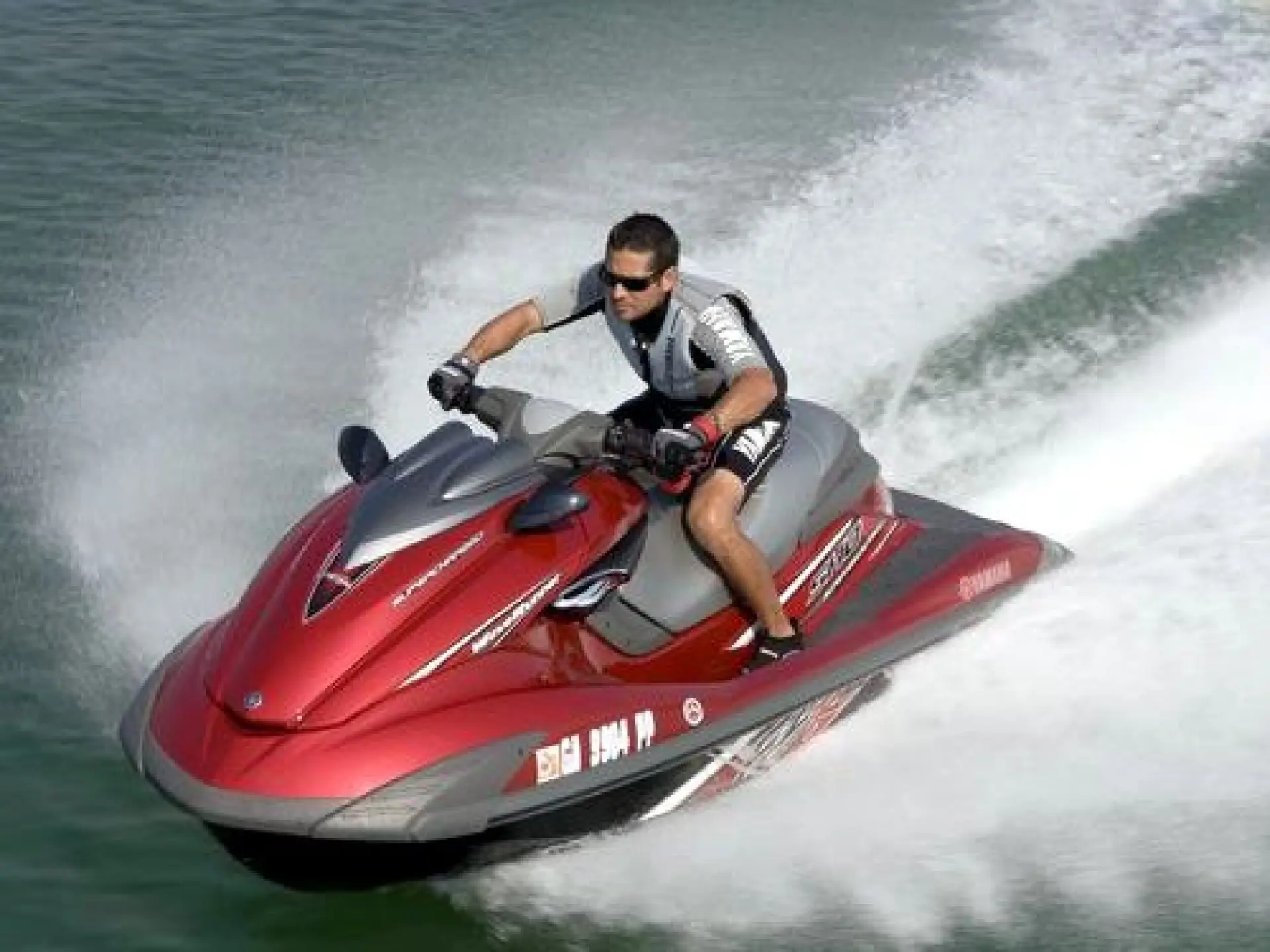 Waverunner FZR — 2/17