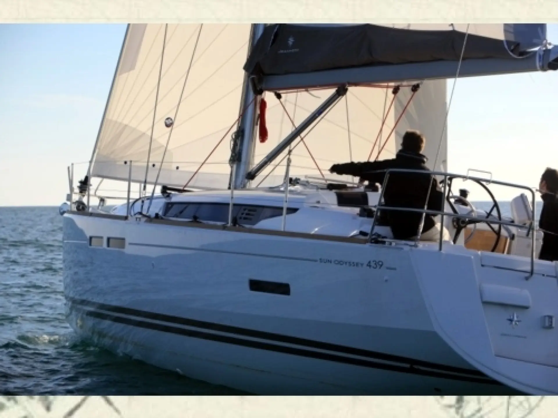 Sun Odyssey 439 — 10/44
