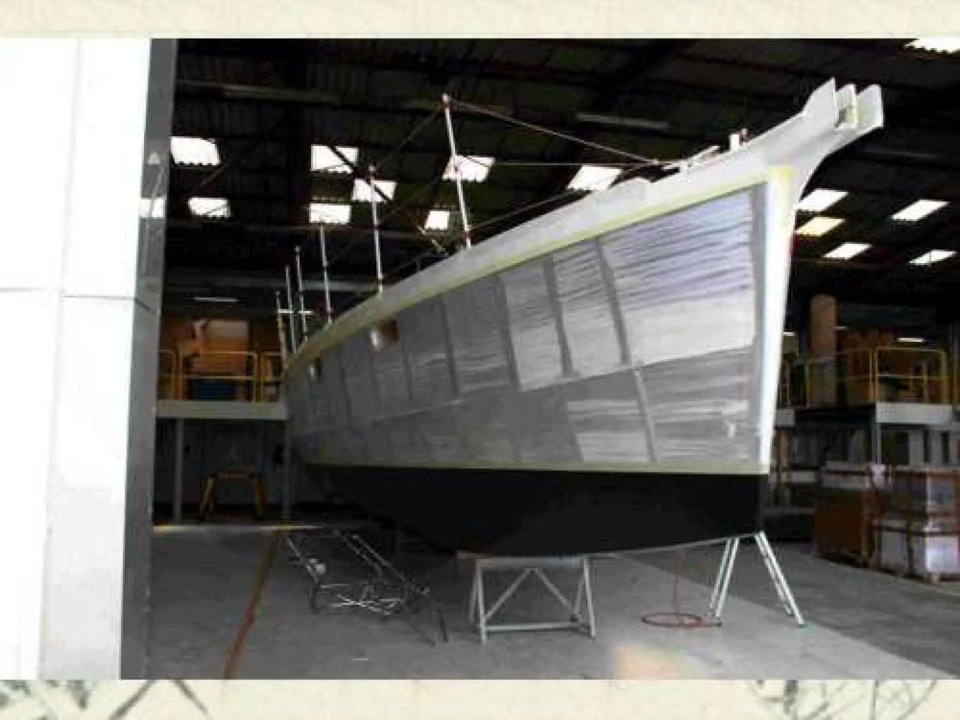 Ovni 445 — 14/14