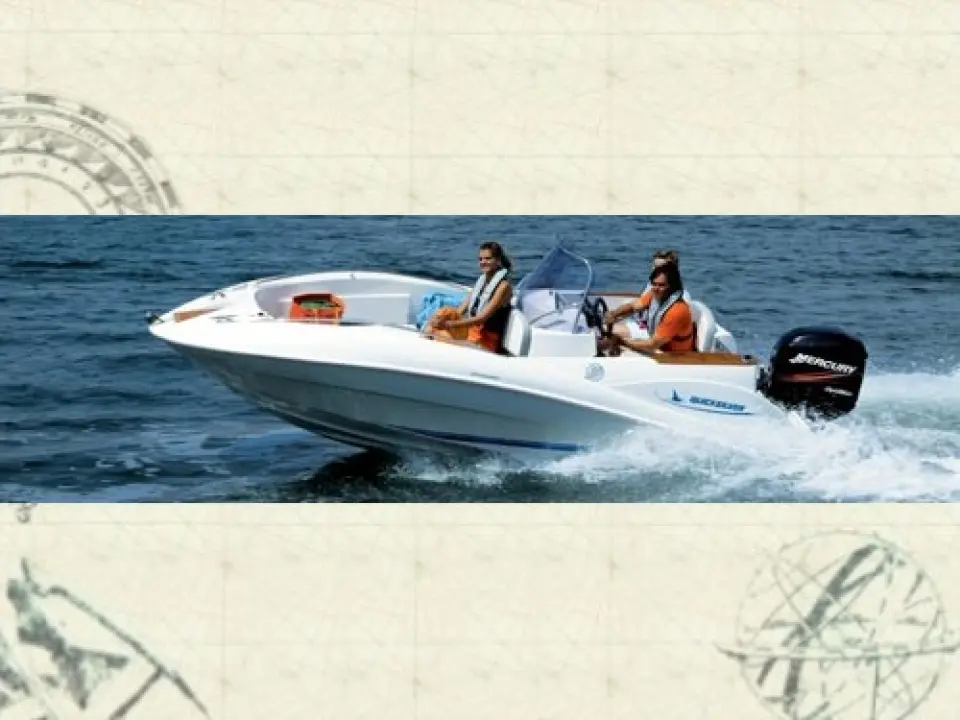 Quicksilver 505 Commander