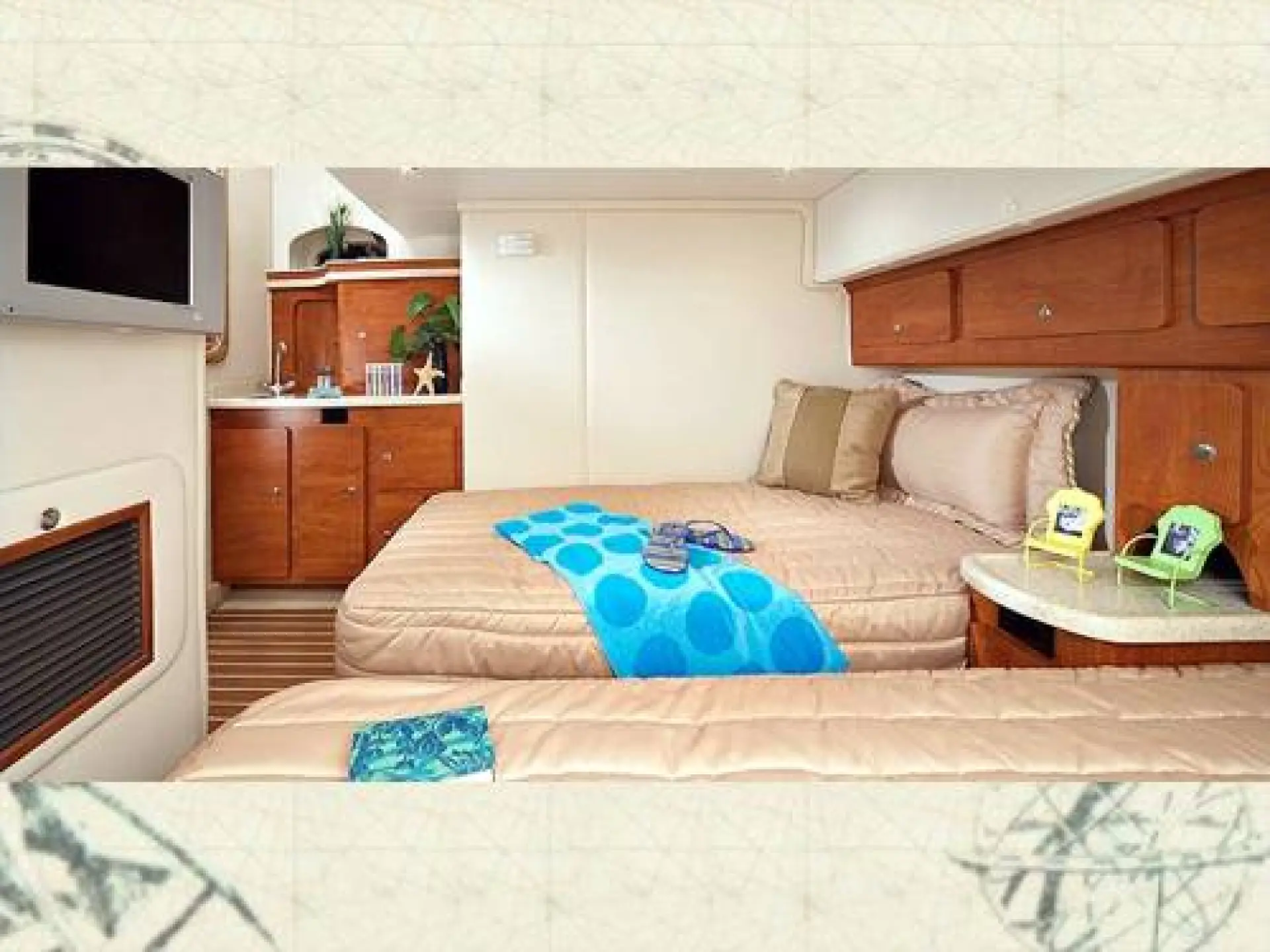 Rinker 400 Express Cruisers — 7/11