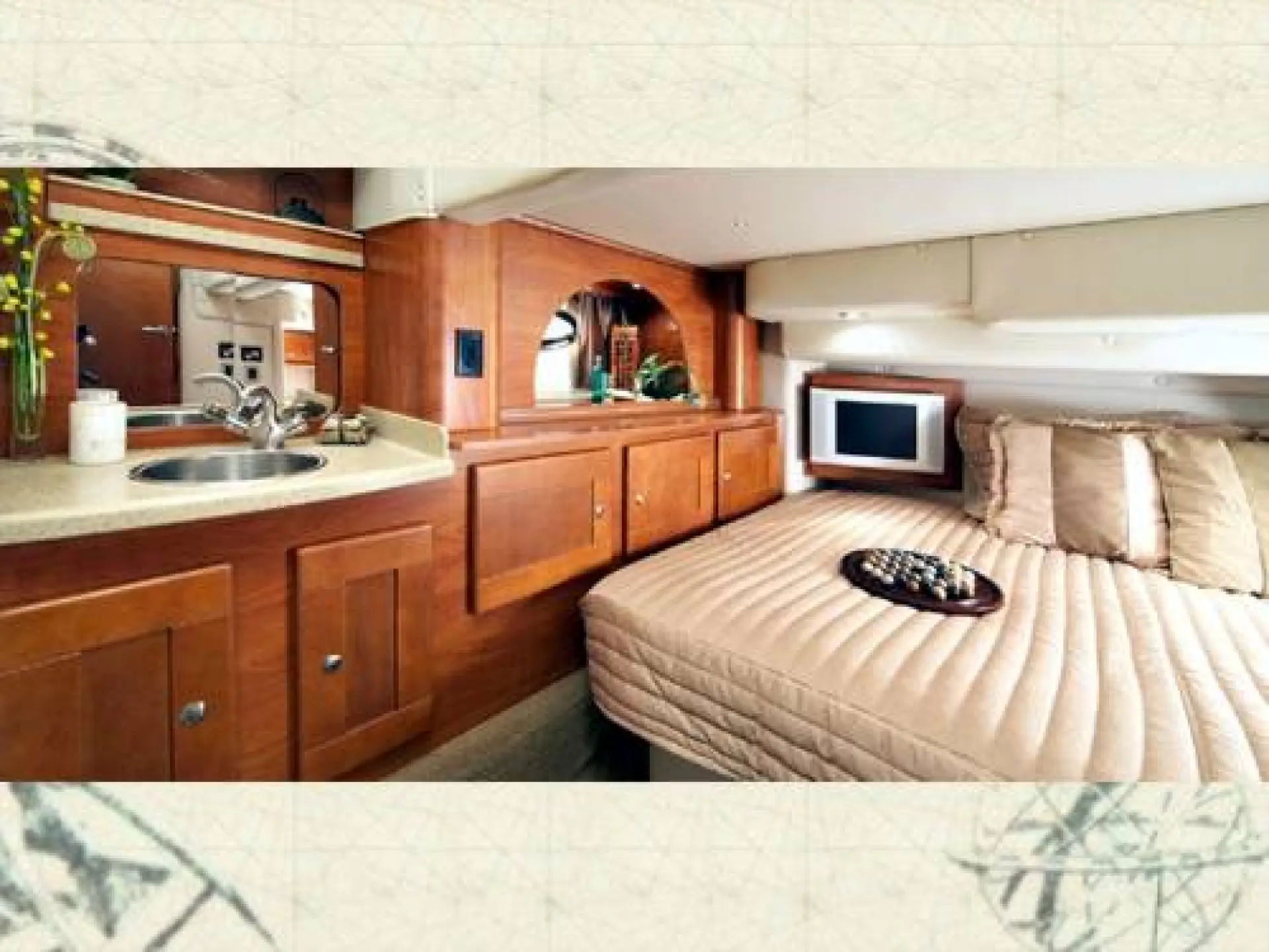 Rinker 420 Express Cruisers — 7/10
