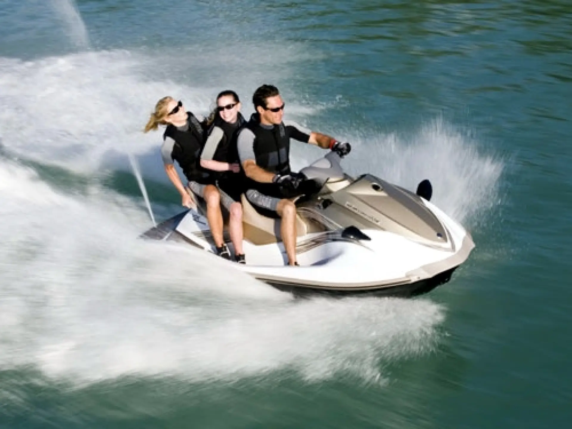 Waverunner VX 110 Cruiser — 3/15