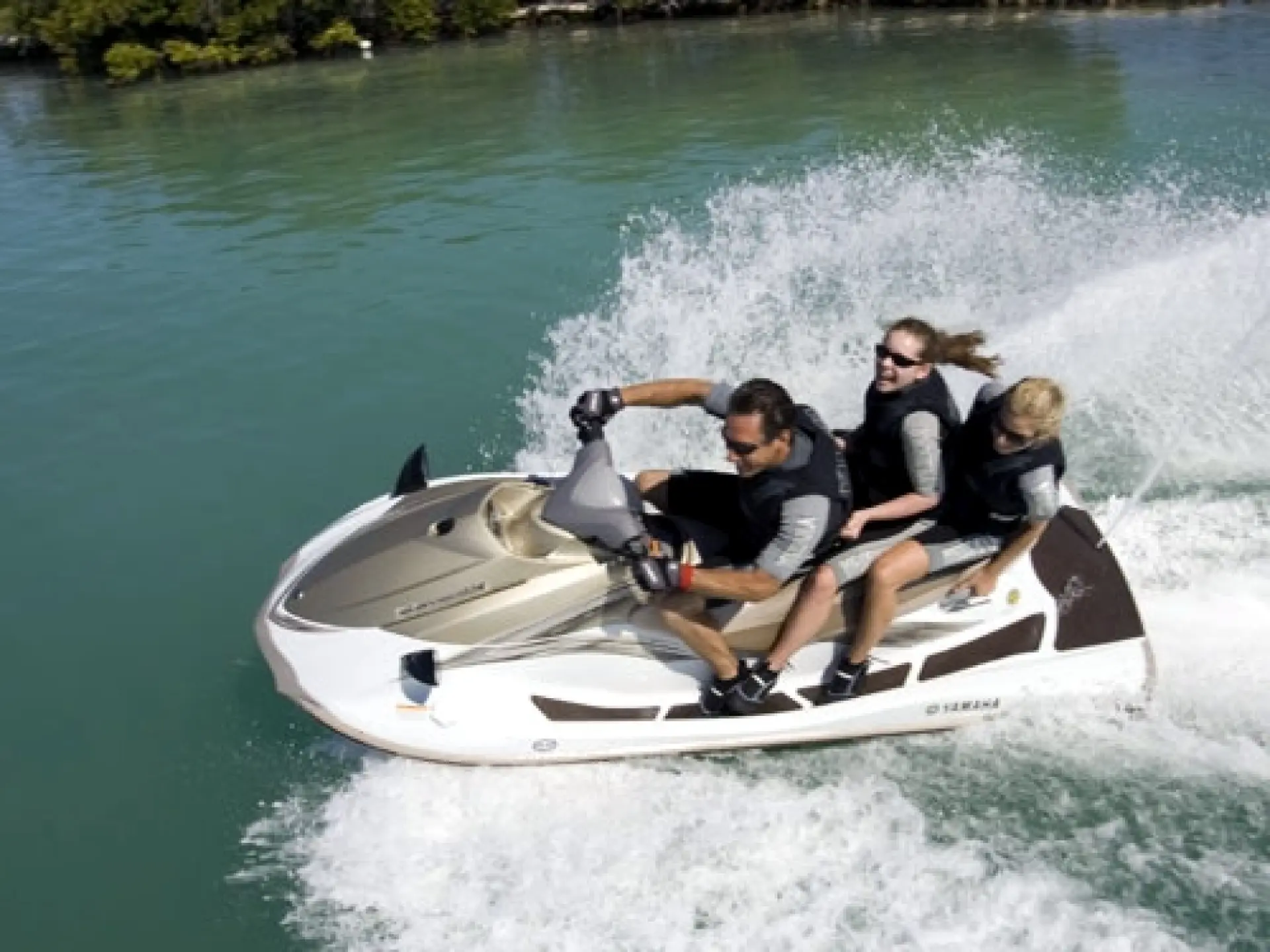 Waverunner VX 110 Cruiser — 4/15