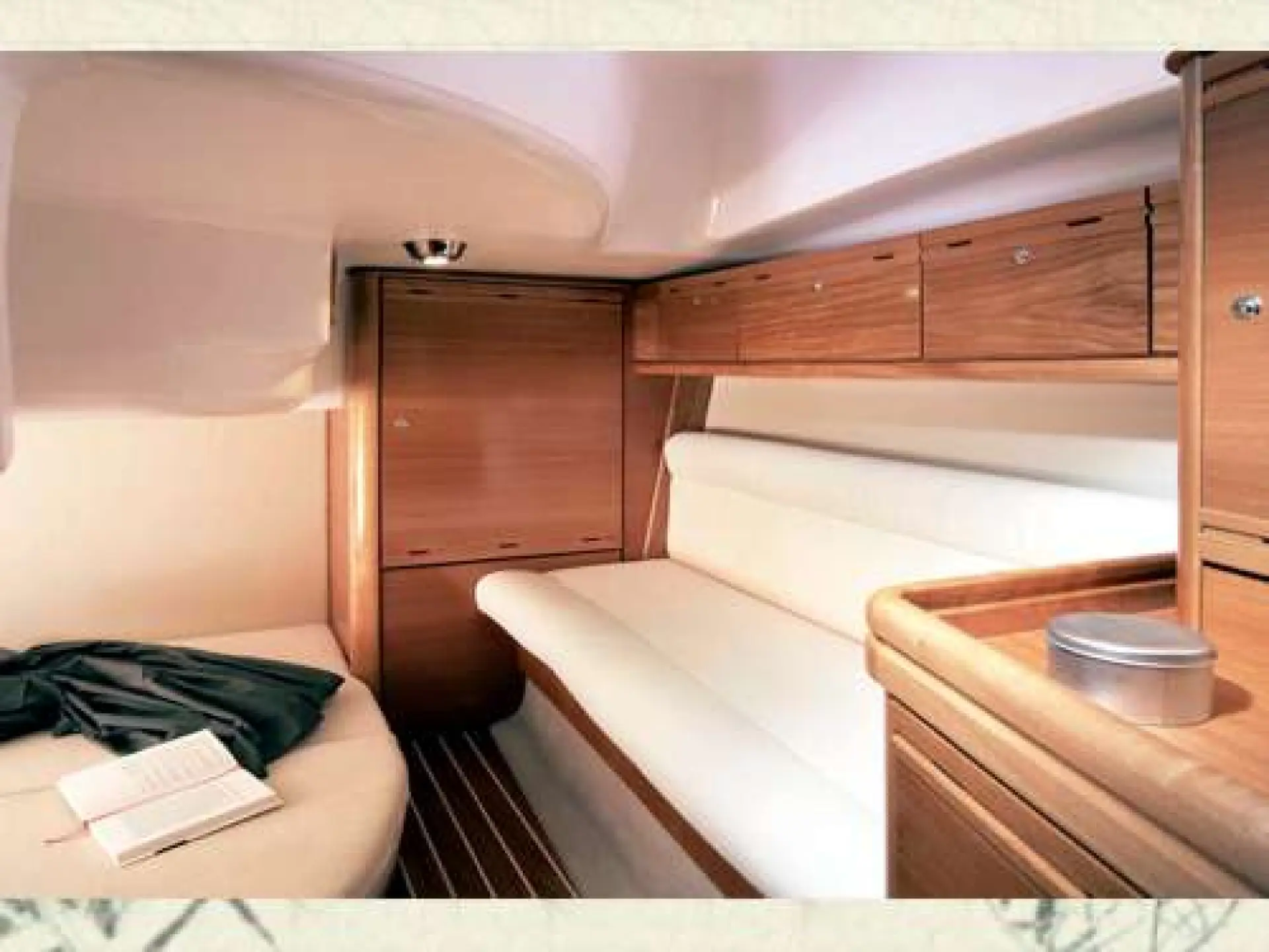 Bavaria 30 Sport HT — 7/8
