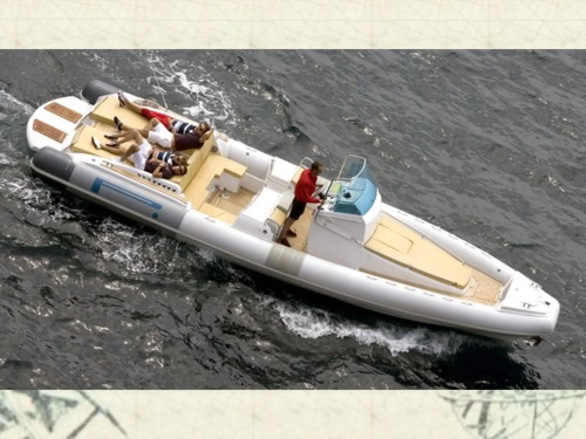 Pzero 1000 Cabin — 2/11