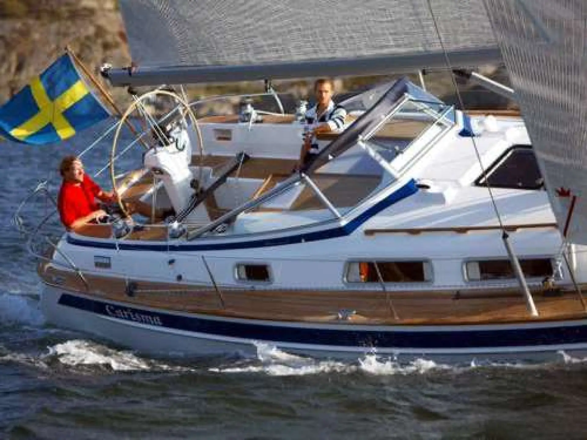 Hallberg Rassy 372 — 10/30