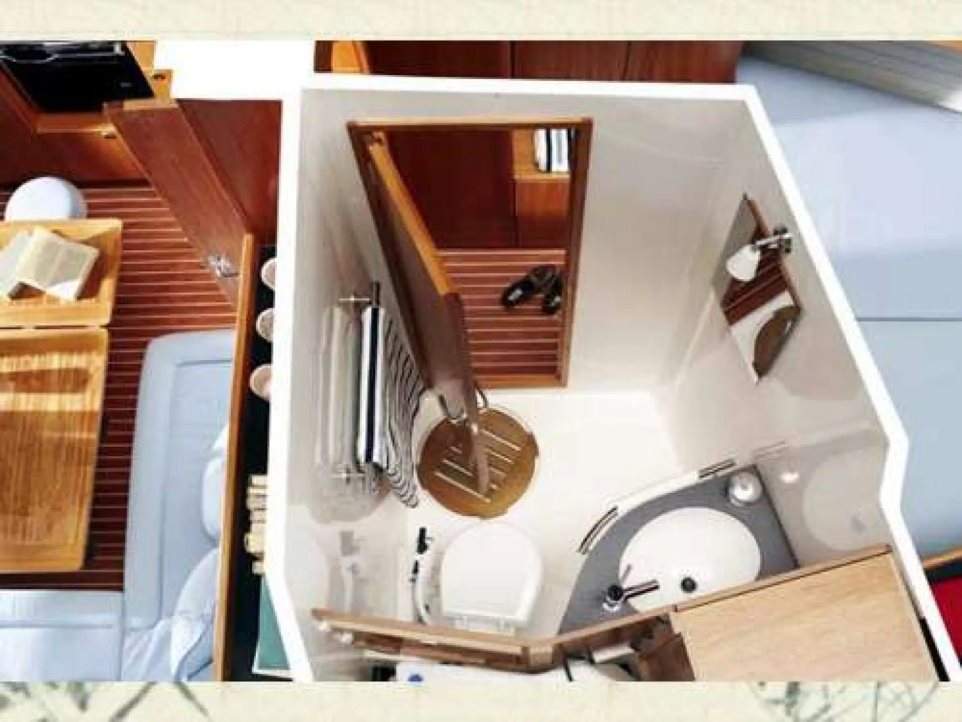 Bavaria 43 Cruiser — 12/14