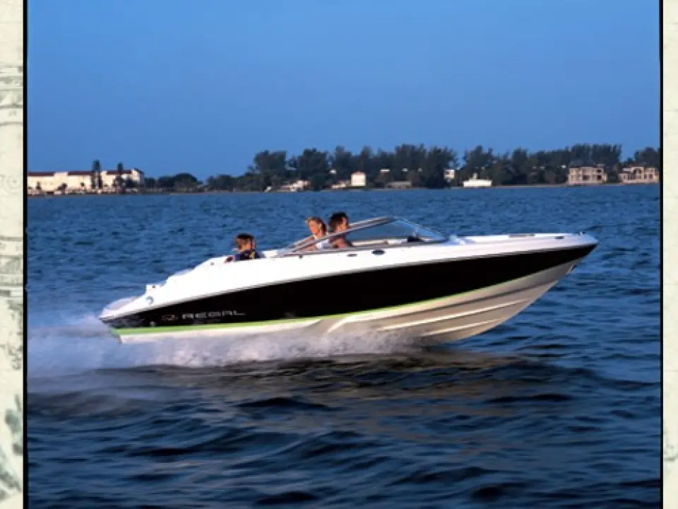 Regal 2000 Bowrider