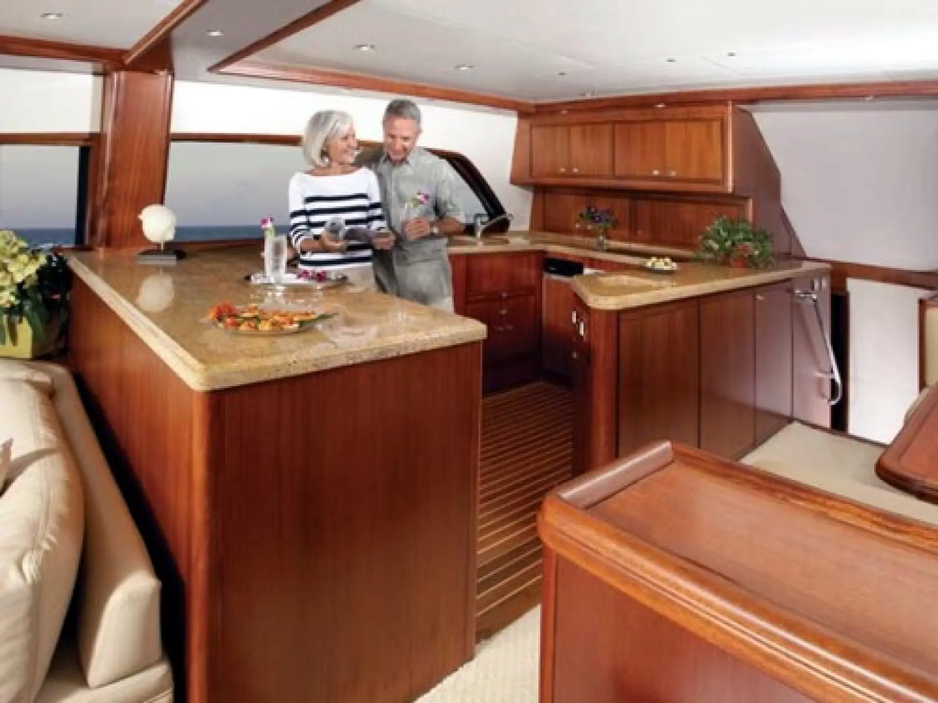 Bertram 700 — 20/31
