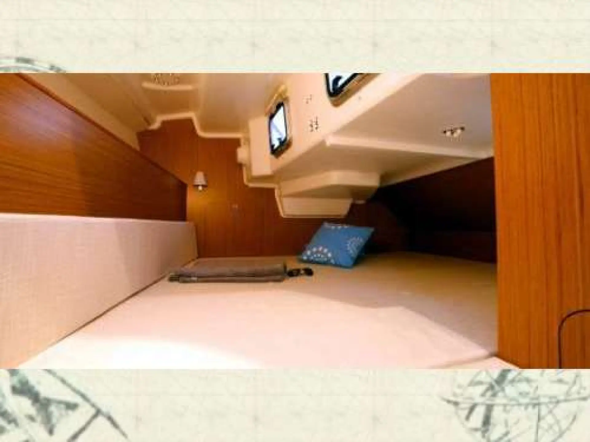 Sun Odyssey 33i — 15/19