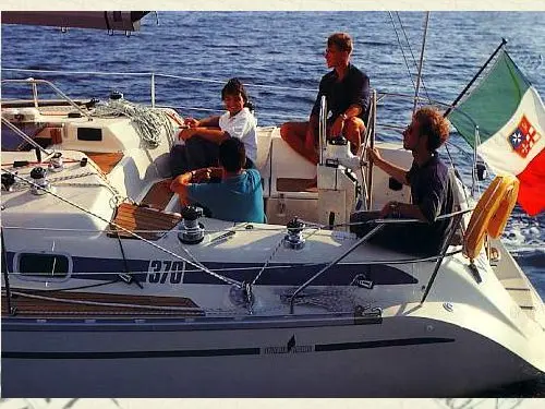 Bavaria 370 — 2/9