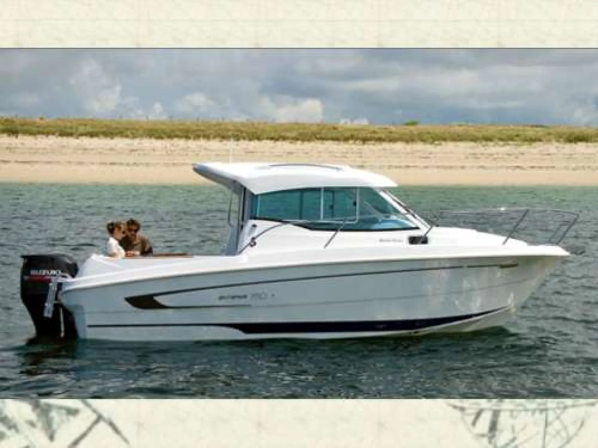Antares 750 Hors Bord — 1/1