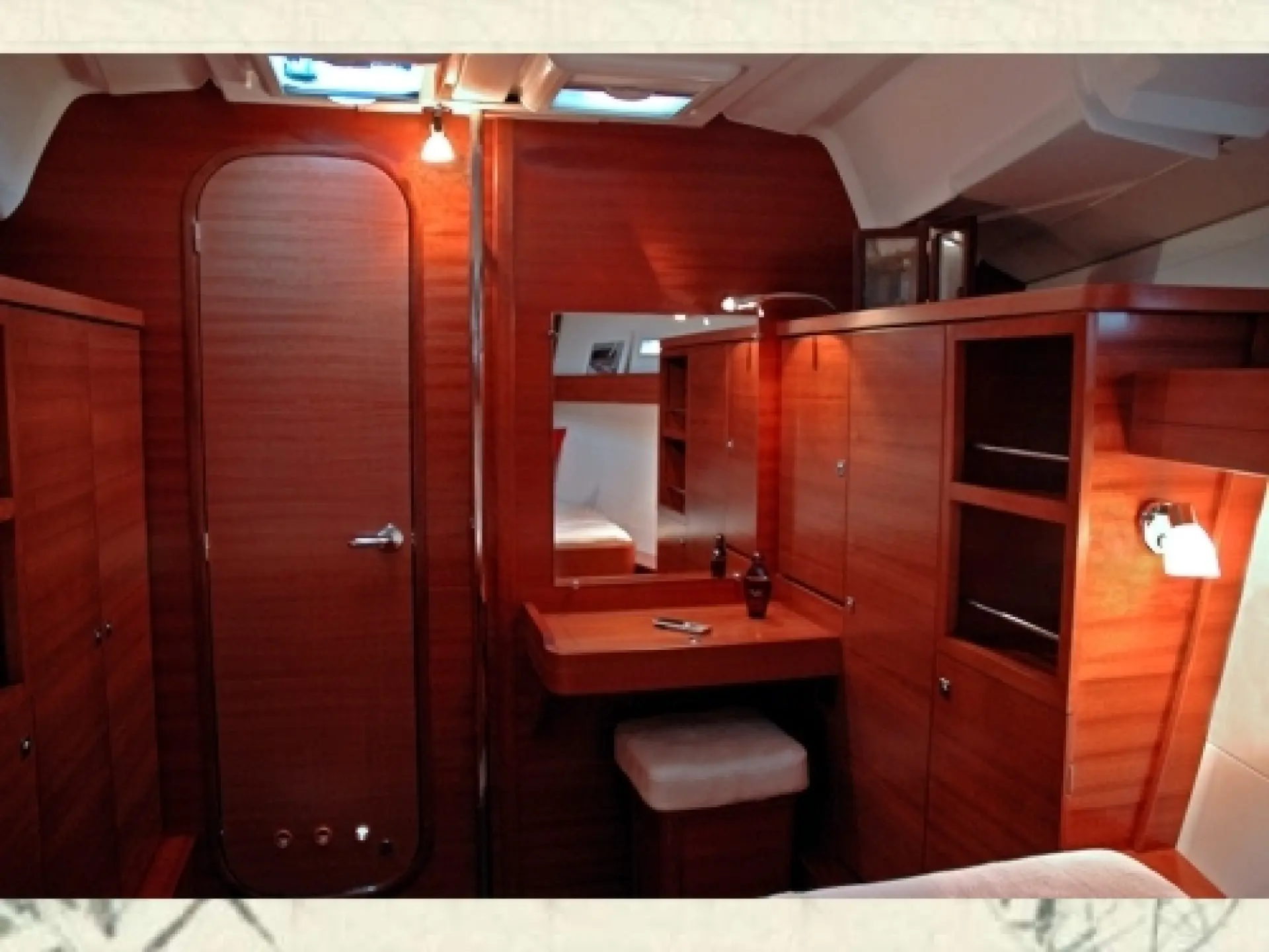 Dufour 40 E — 16/18