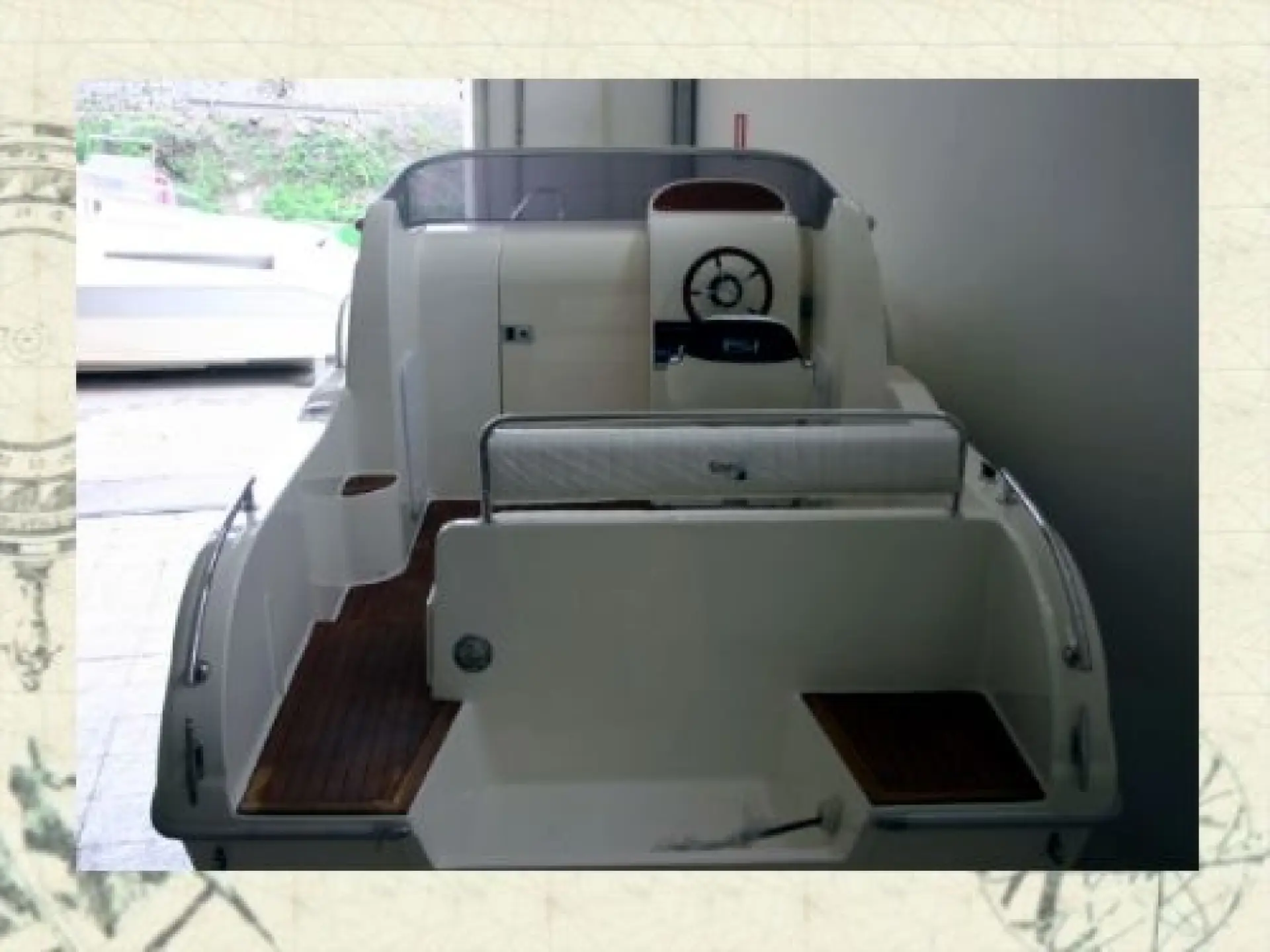 Yama 21 Cabin — 3/8