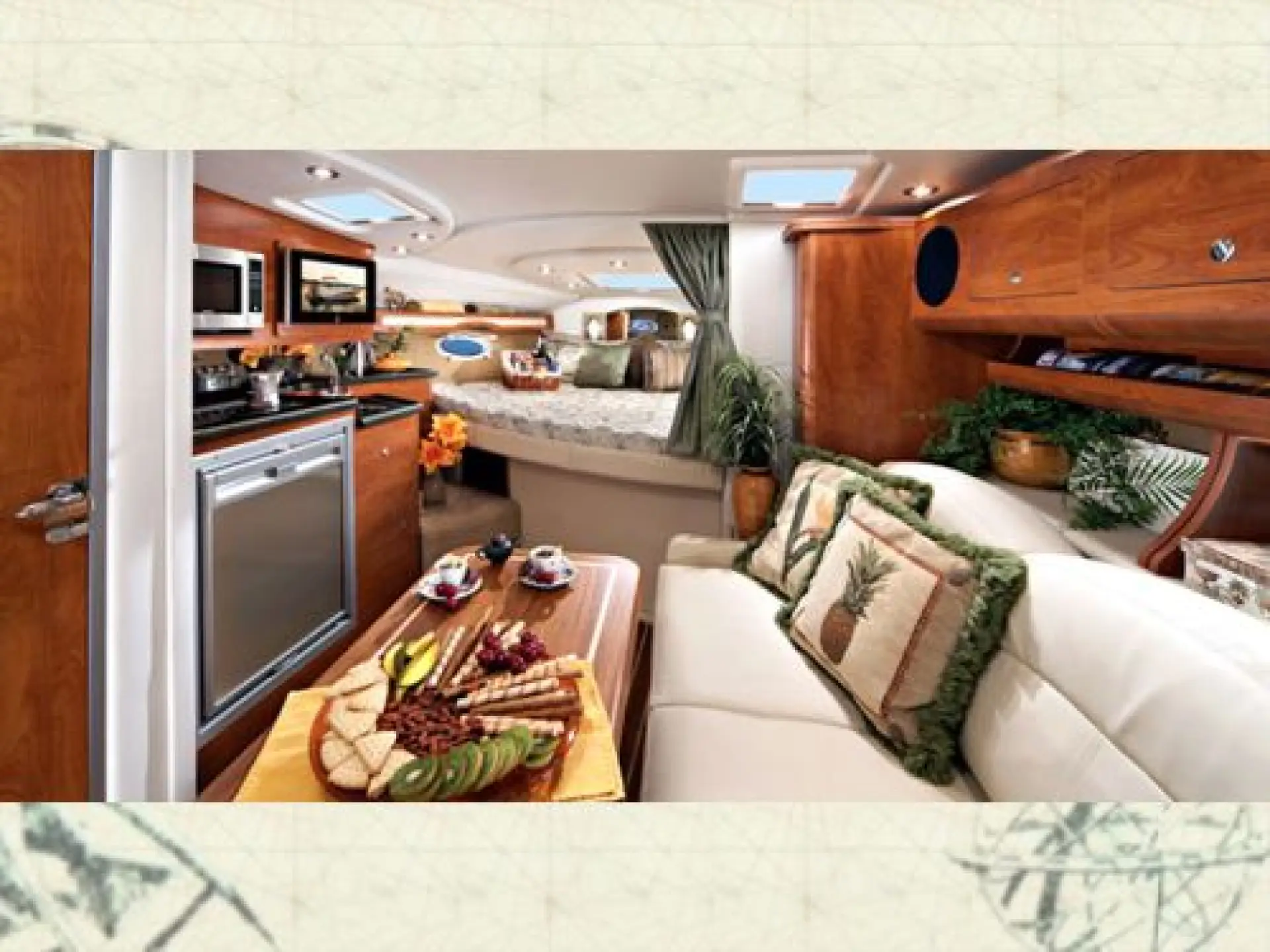 Rinker 340 Express Cruiser — 4/6