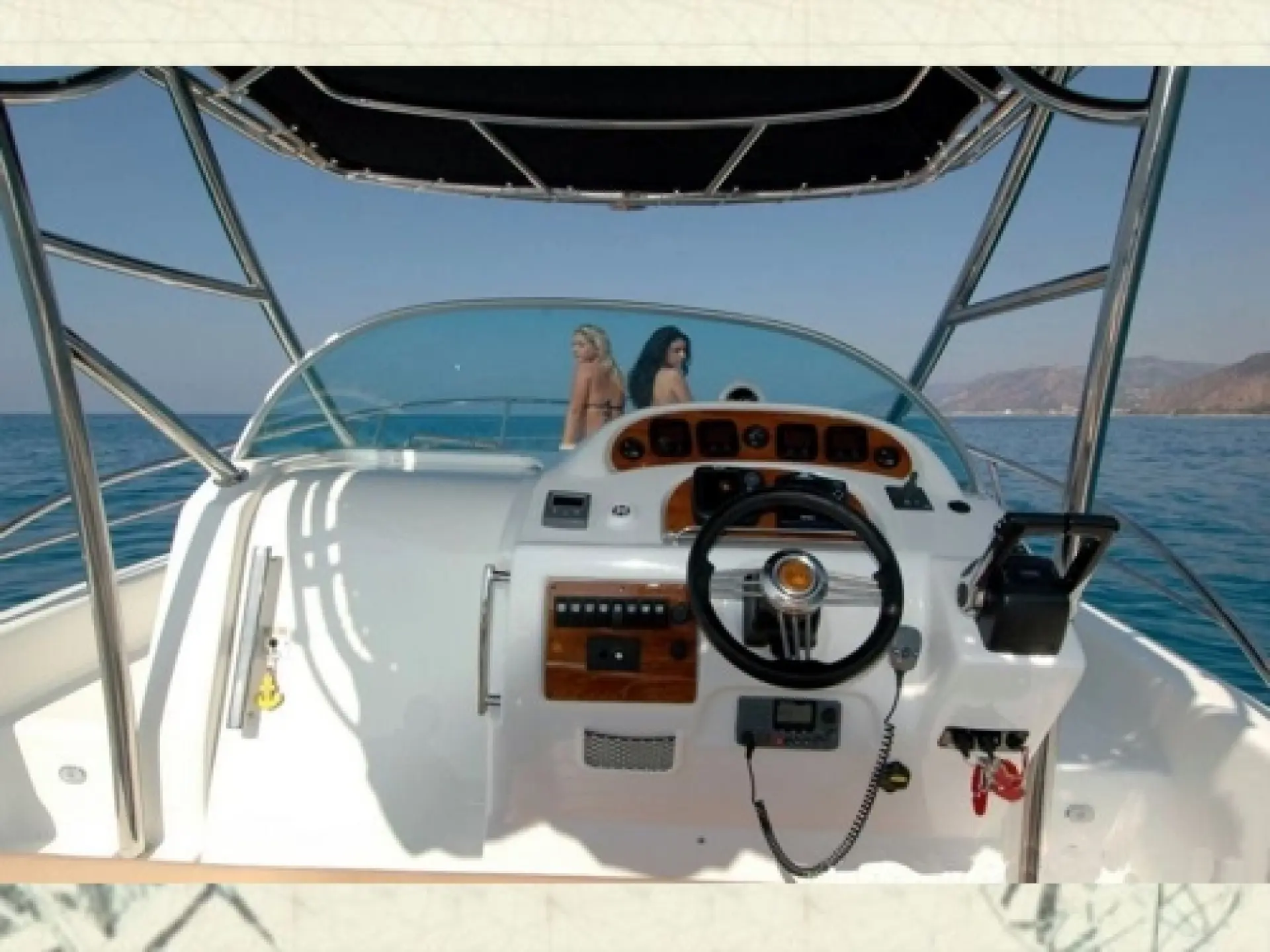 Saver 300 WA Cabin — 6/9