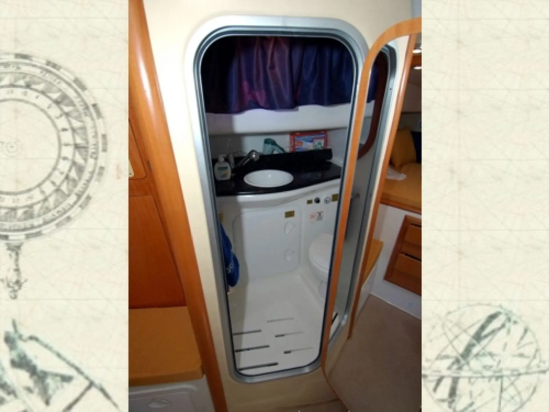 Saver 300 WA Cabin — 9/9