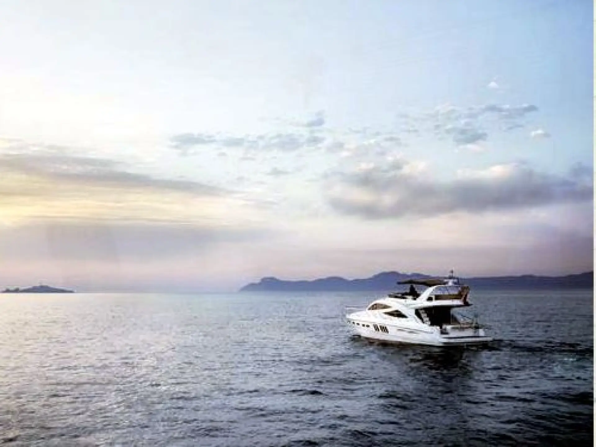 Sealine T 60 Aura — 2/15