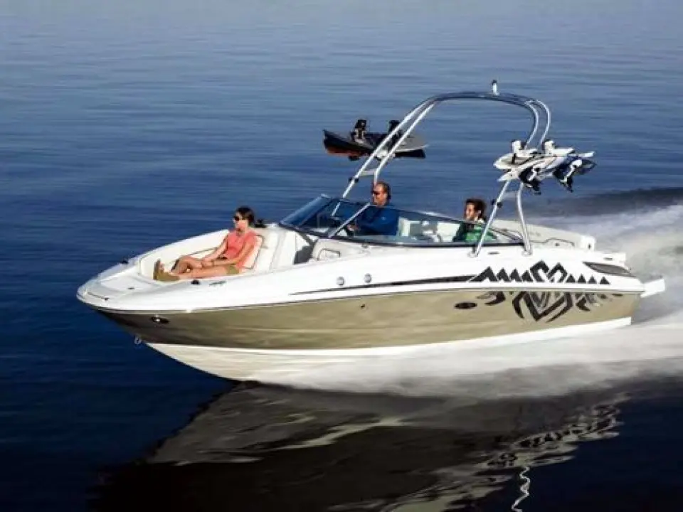 Sundeck 230 · 2009