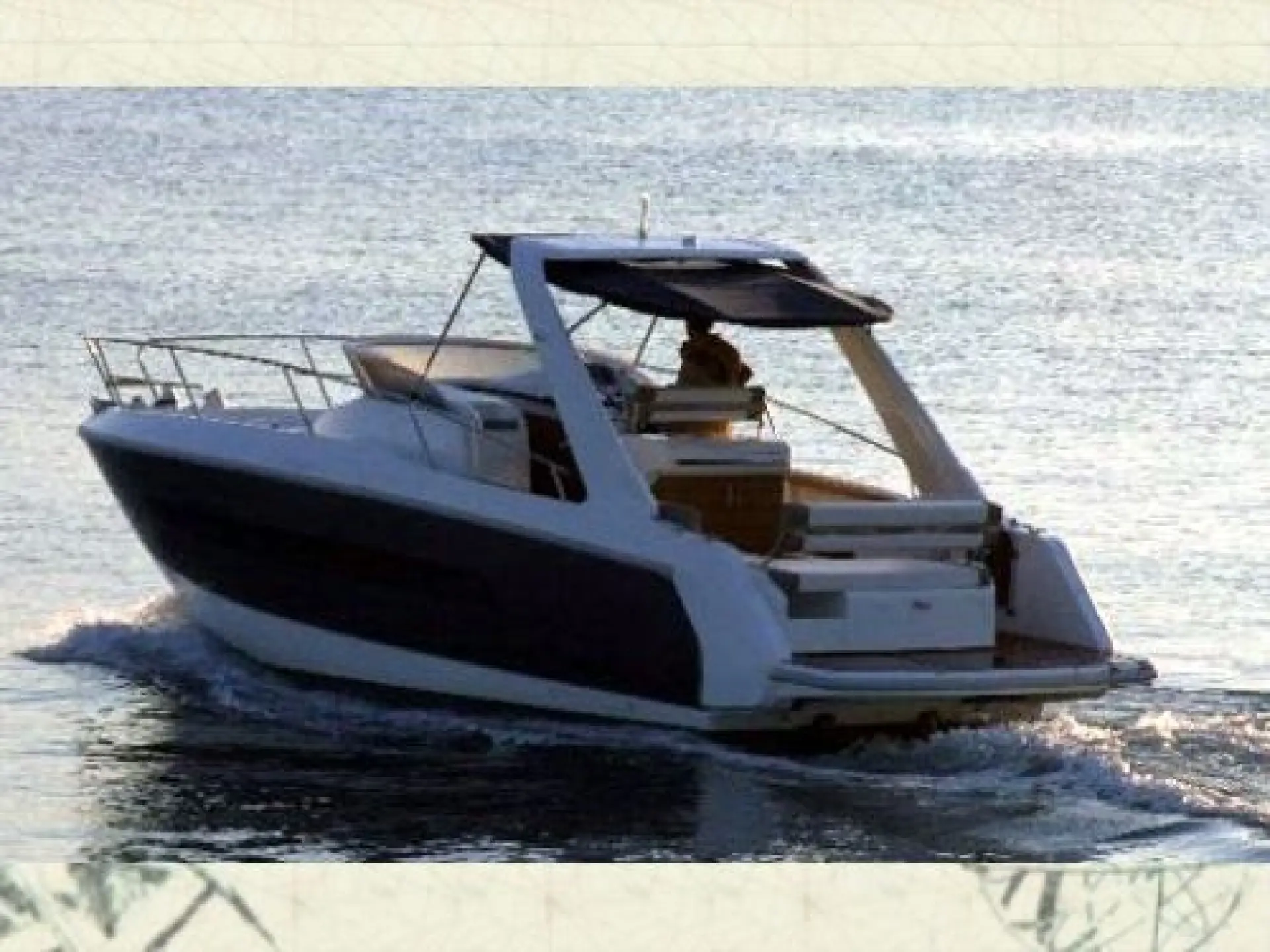 Rio 900 Day Cruiser — 3/17