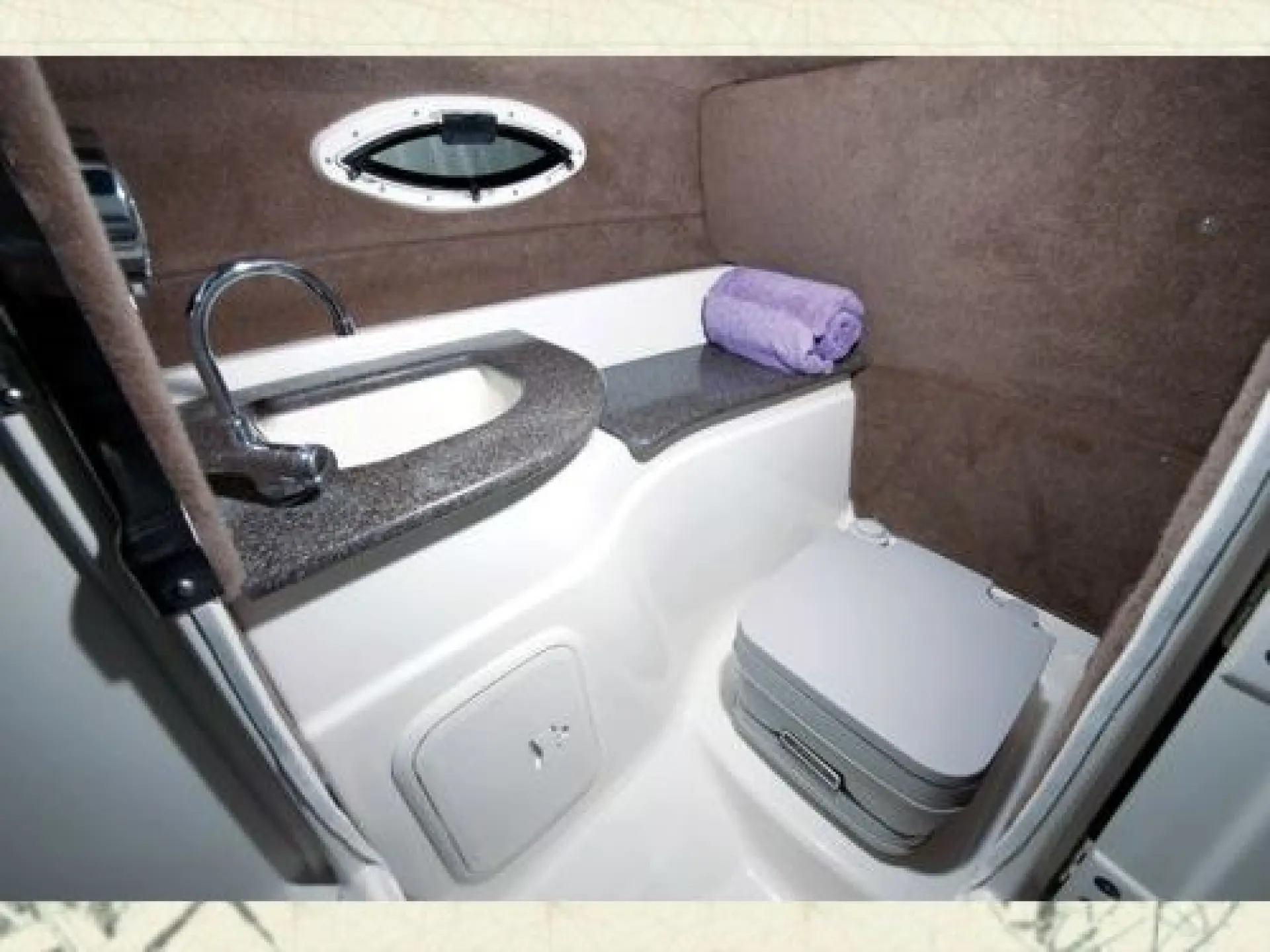 Glastron GLS 255 BR — 8/8