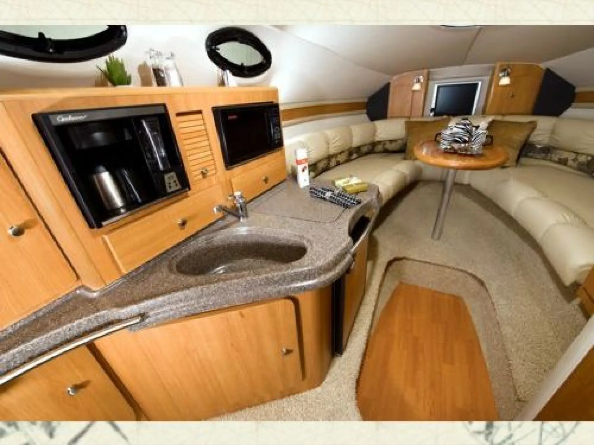 Glastron GS 289 Sport Cruiser — 5/7