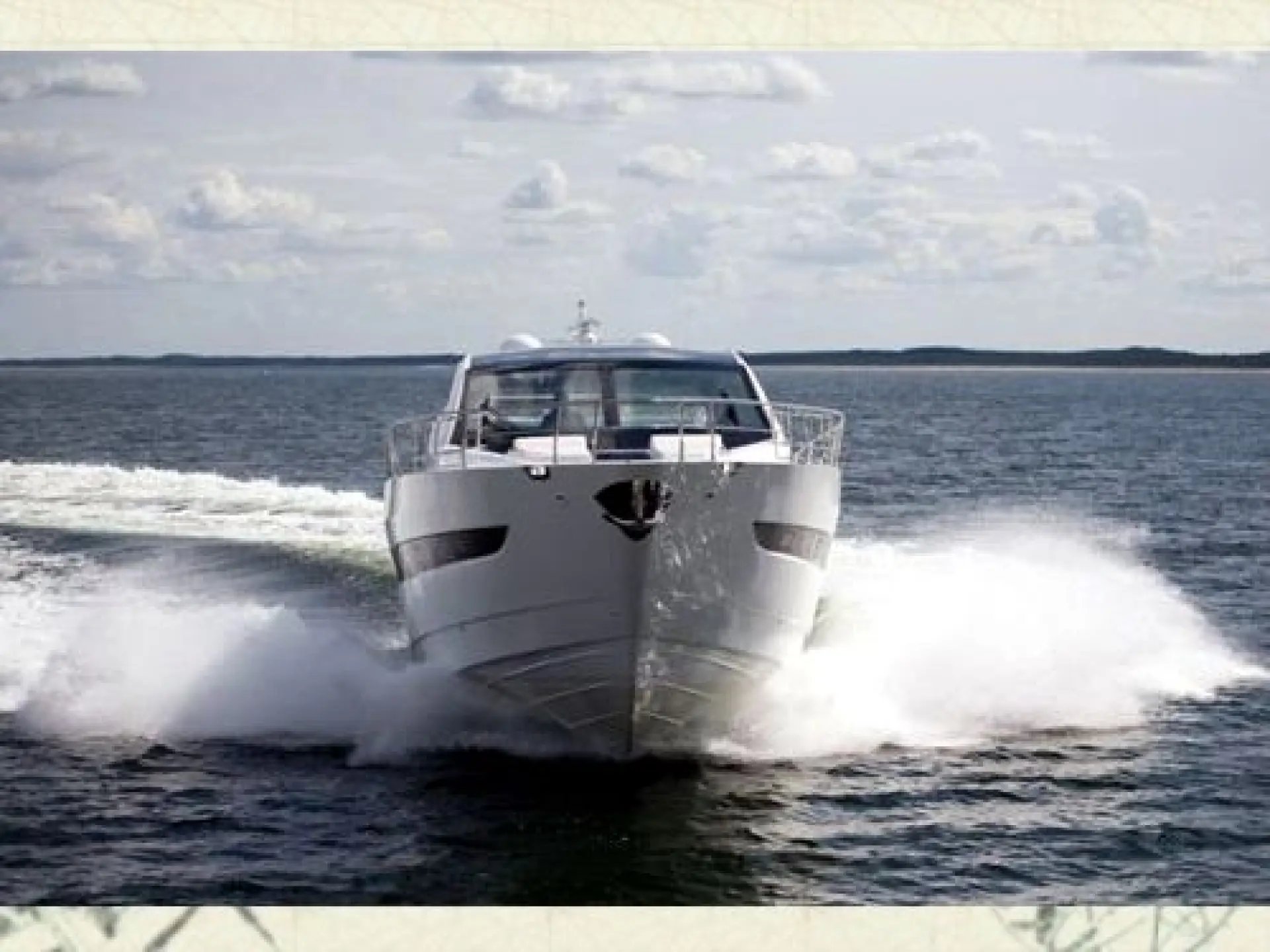 Galeon 700 Raptor — 9/23