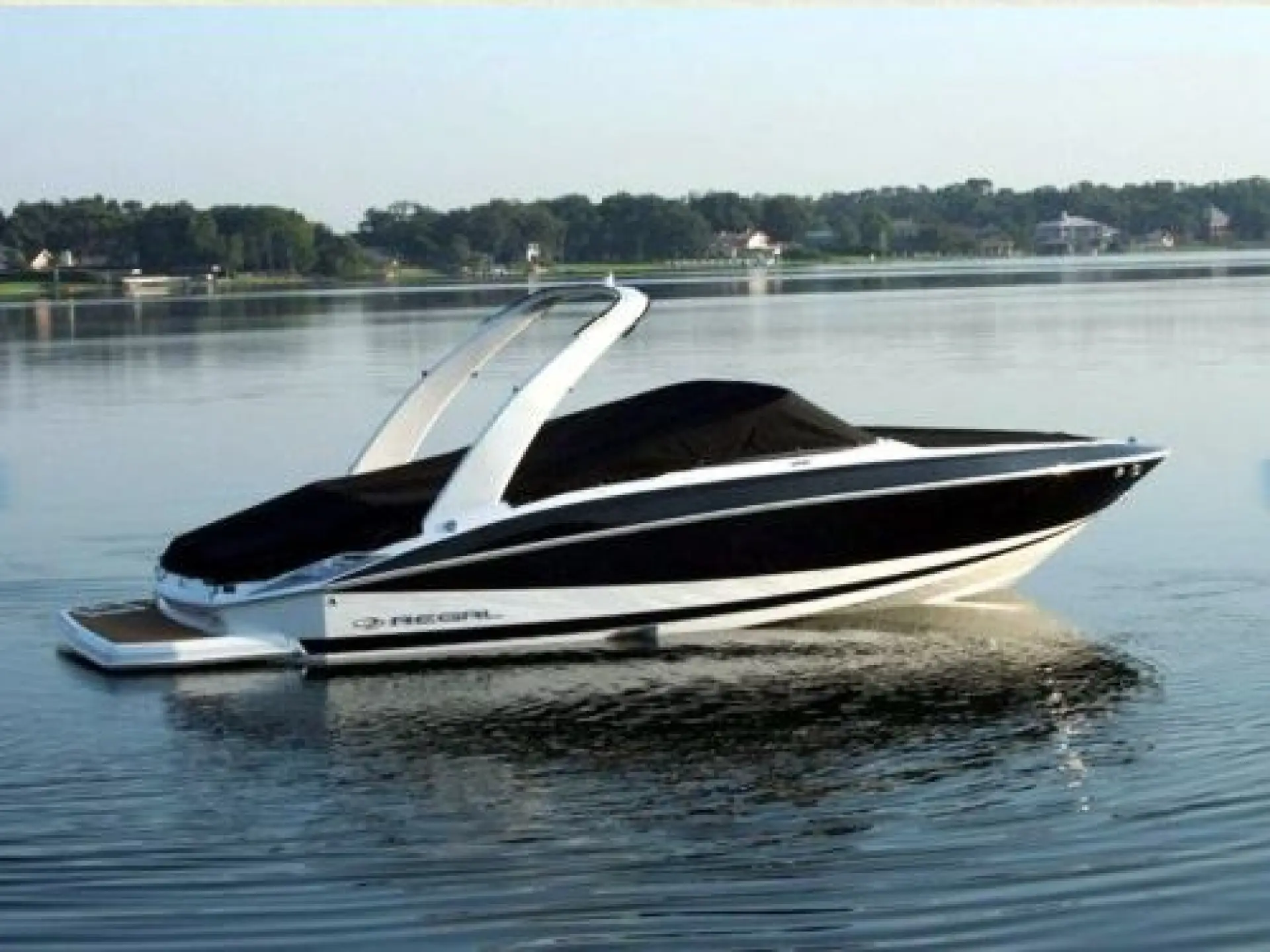 Regal 2500 Bowrider — 4/12