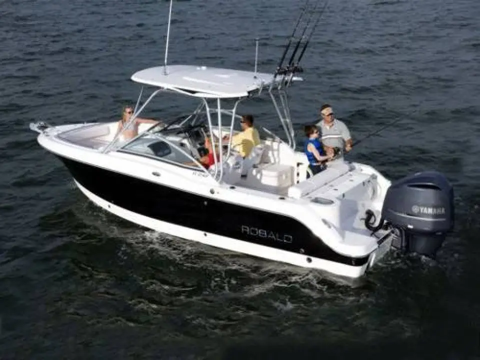 Robalo R 247 Dual Console · 2008