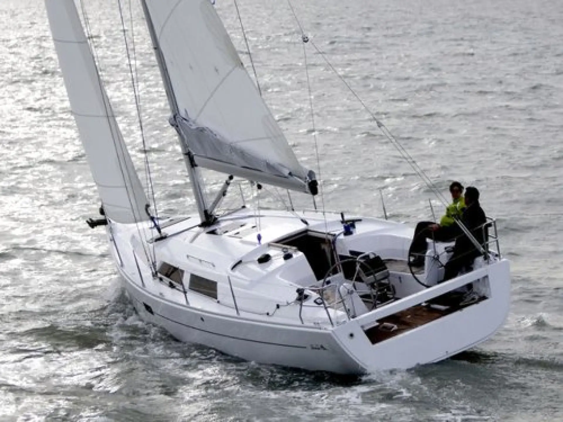 Hanse 375 — 6/25