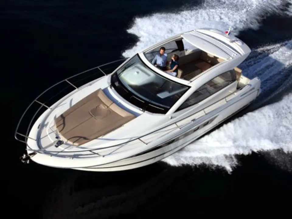 Leader 10 · 2010