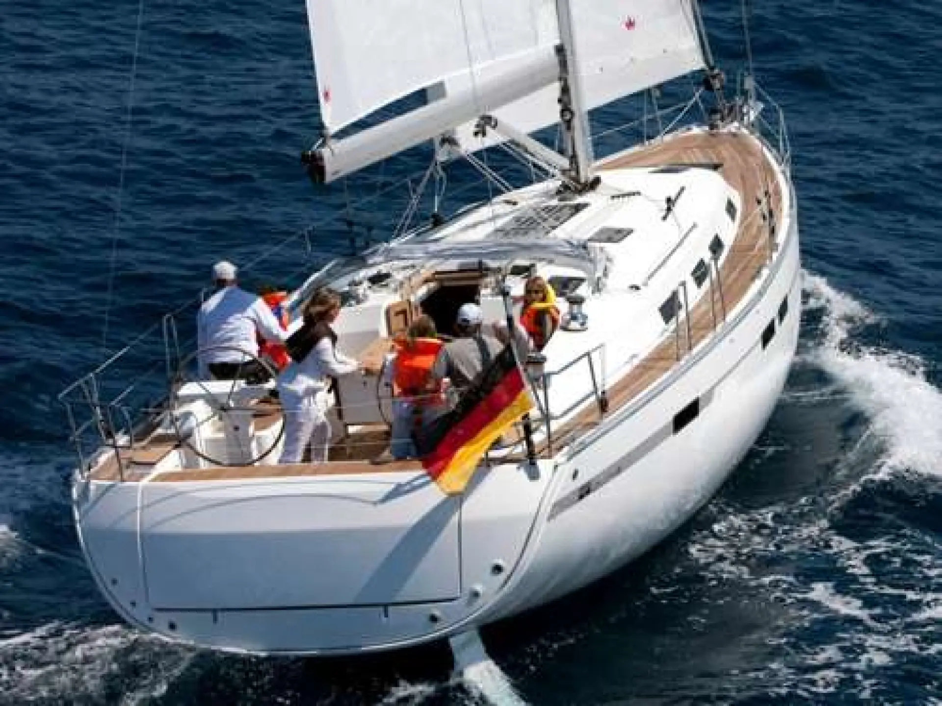 Bavaria 45 Cruiser — 3/28