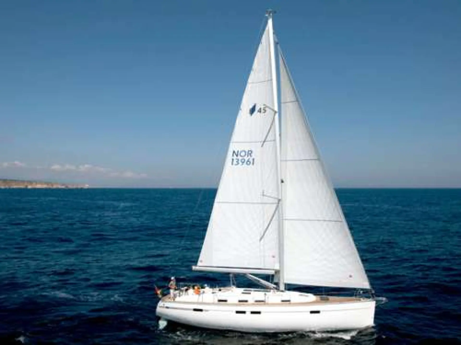 Bavaria 45 Cruiser — 11/28