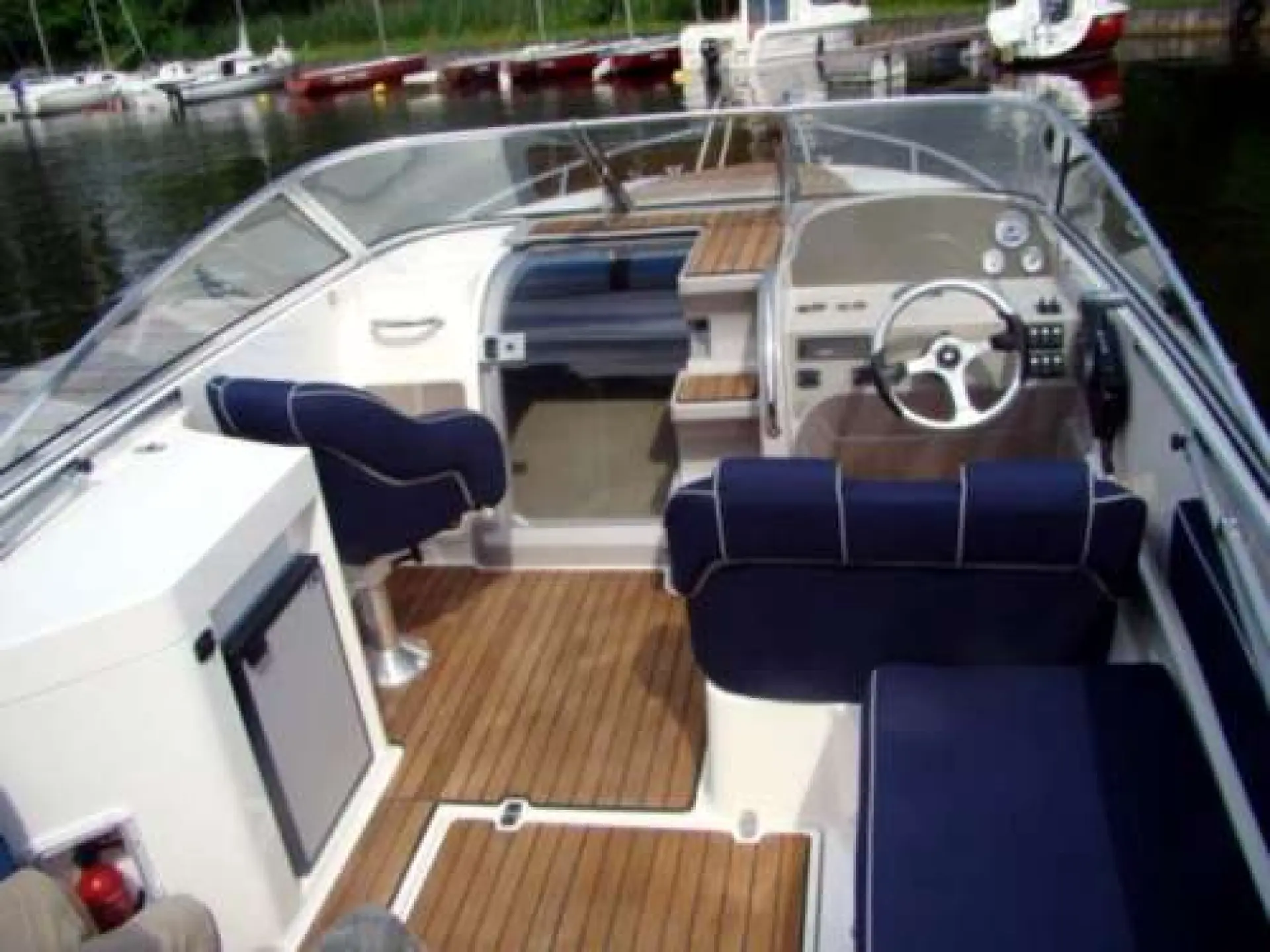 Pacific Craft 690 DC — 5/8