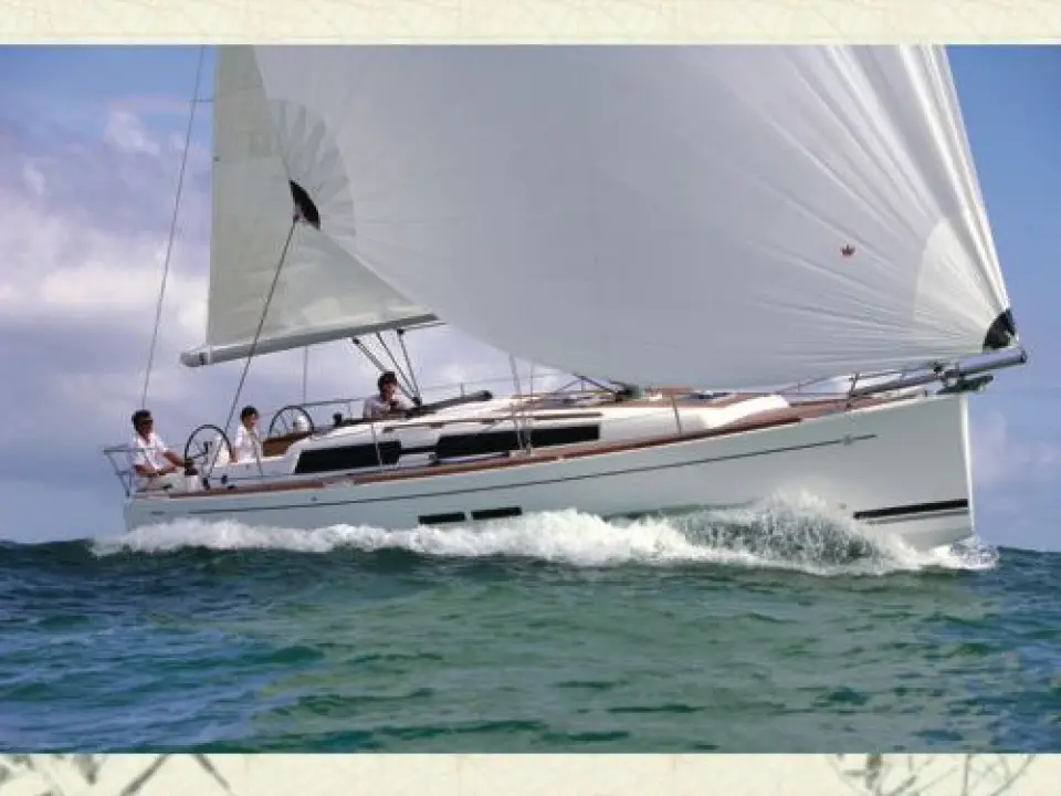 Dufour 375 Grand Large · 2010