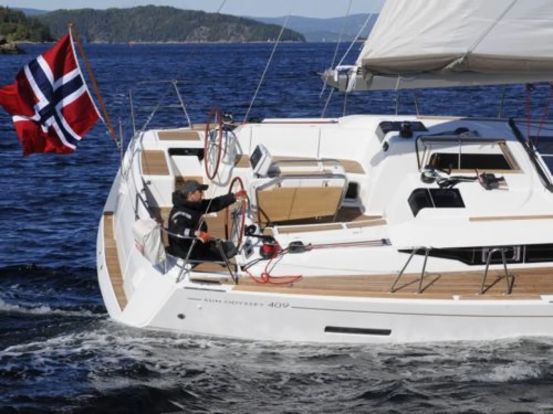 Sun Odyssey 409 — 11/27
