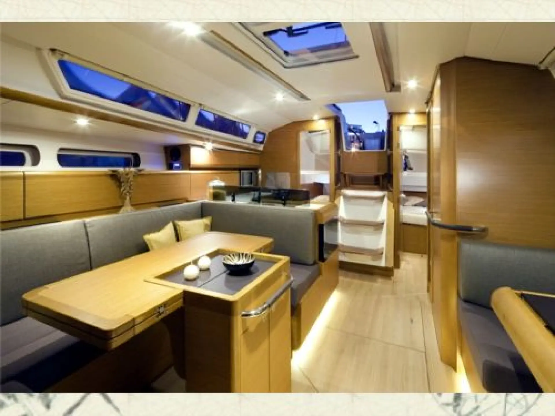 Sun Odyssey 409 — 13/27