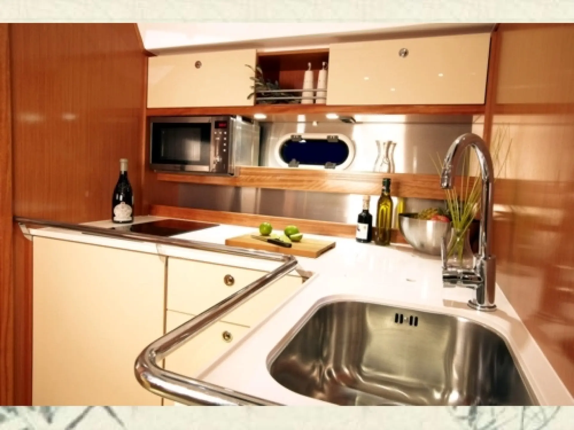 Bavaria 43 Sport — 18/32