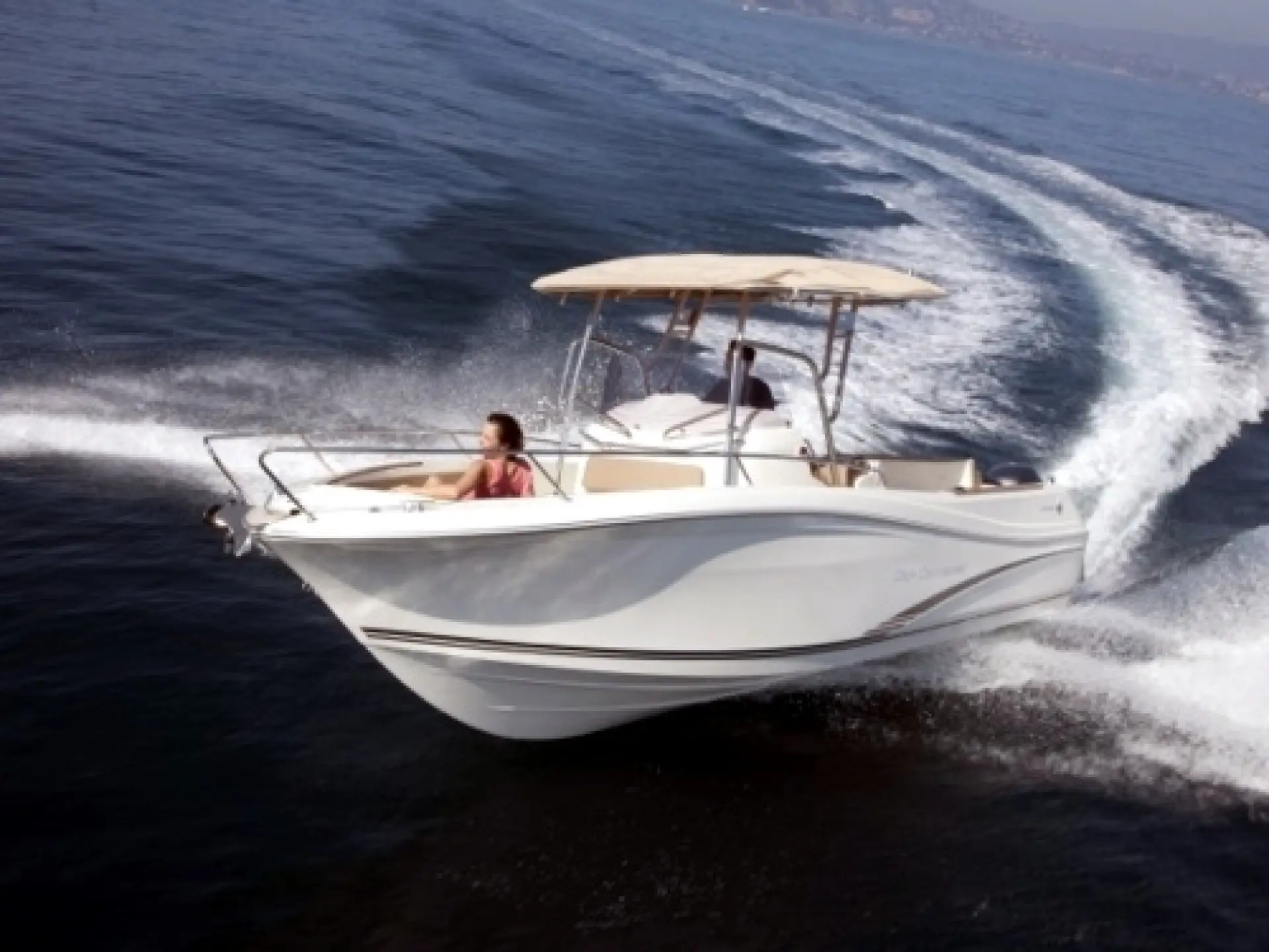 Cap Camarat 7.5 CC — 1/23