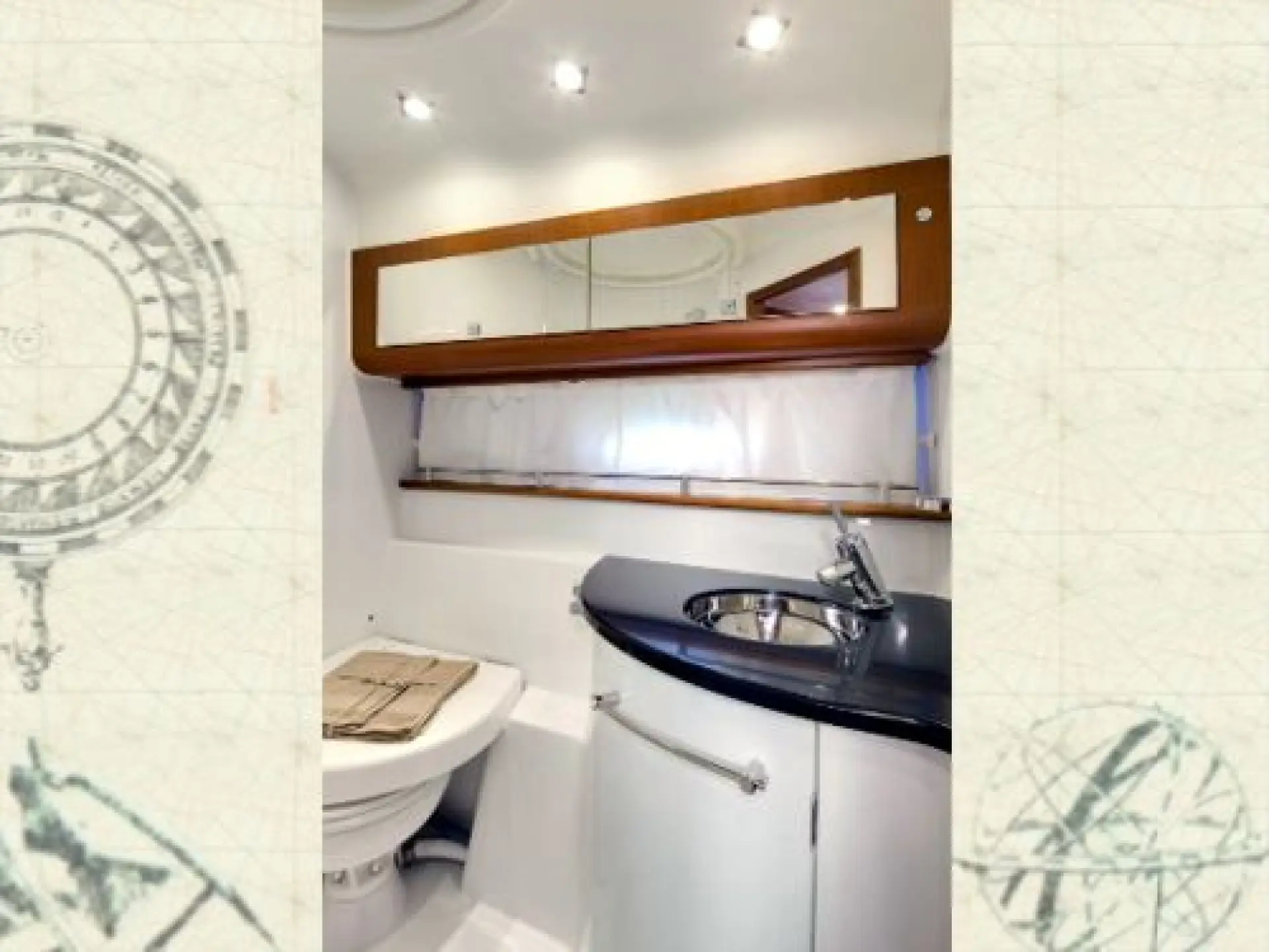 Prestige 440 Flybridge — 23/28