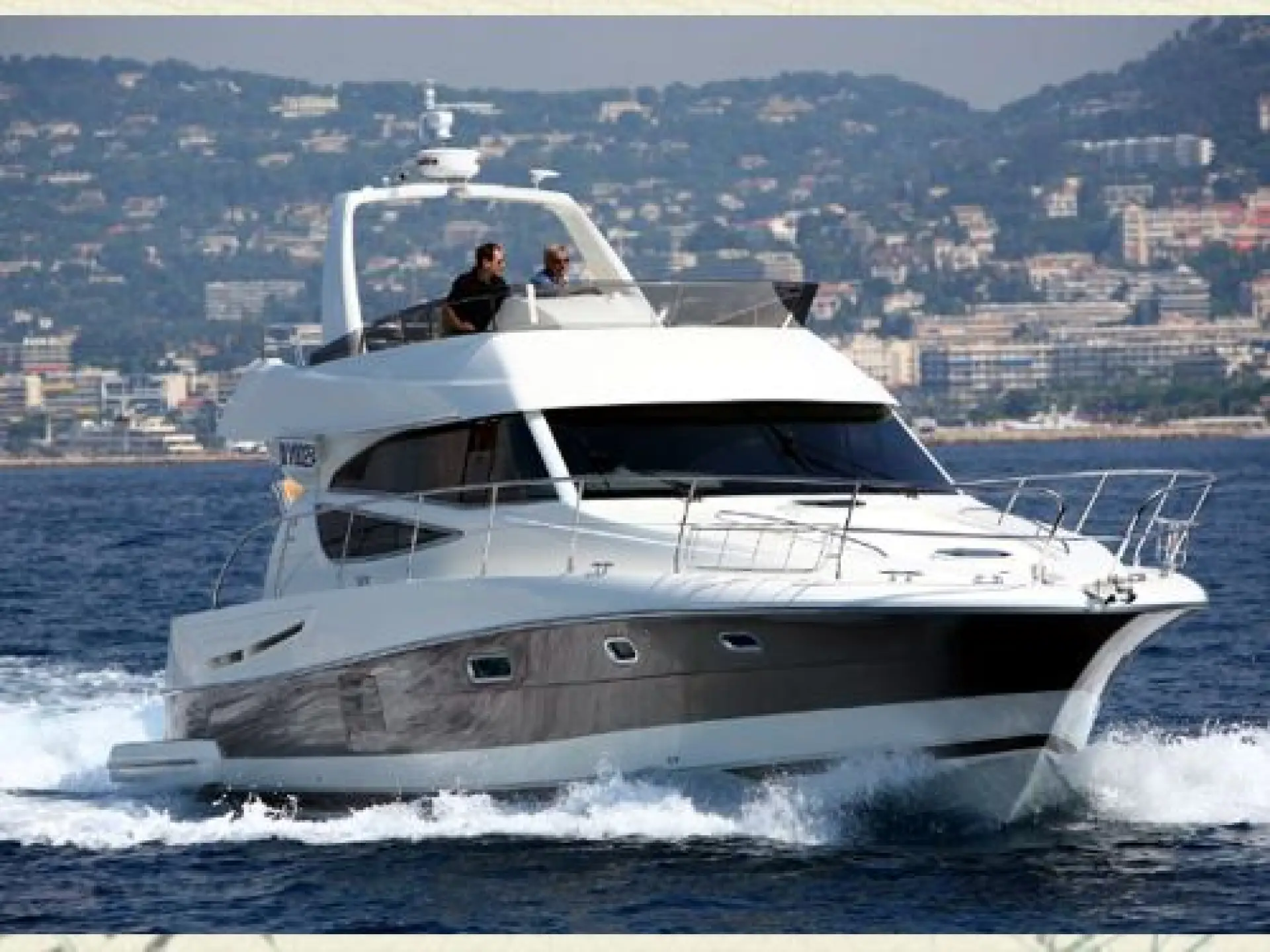 Prestige 510 Flybridge — 5/31