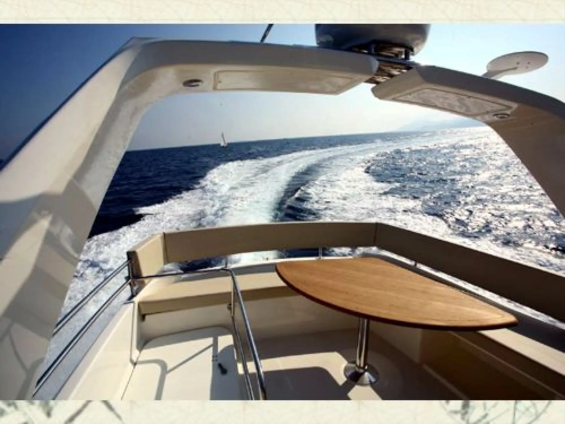 Prestige 510 Flybridge — 17/31