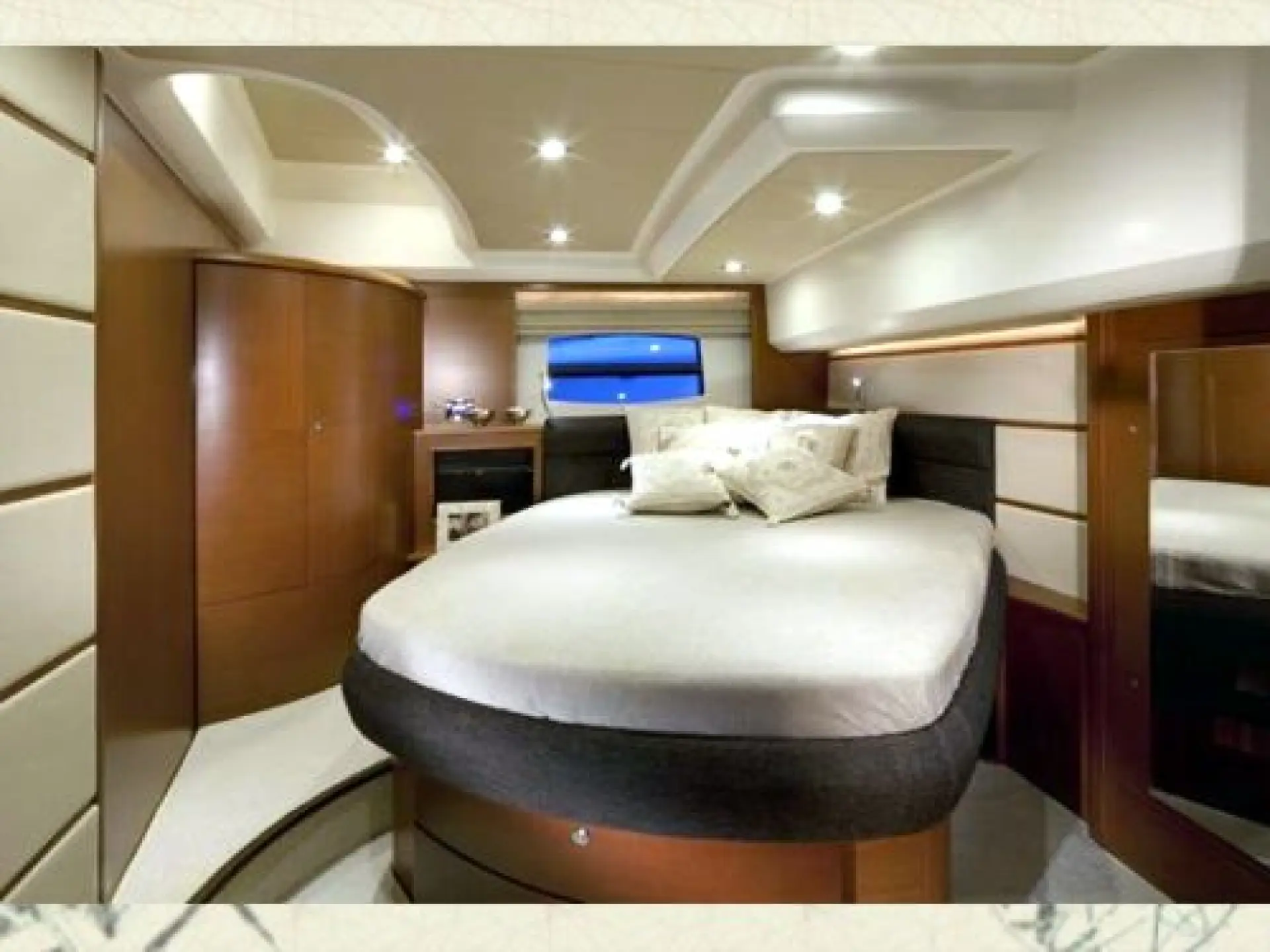 Prestige 510 Flybridge — 25/31