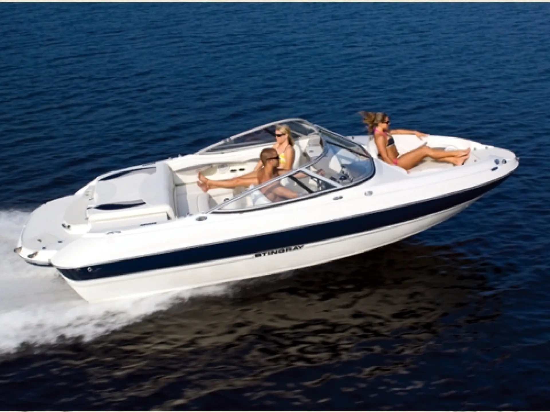 Stingray 208 LR — 1/12