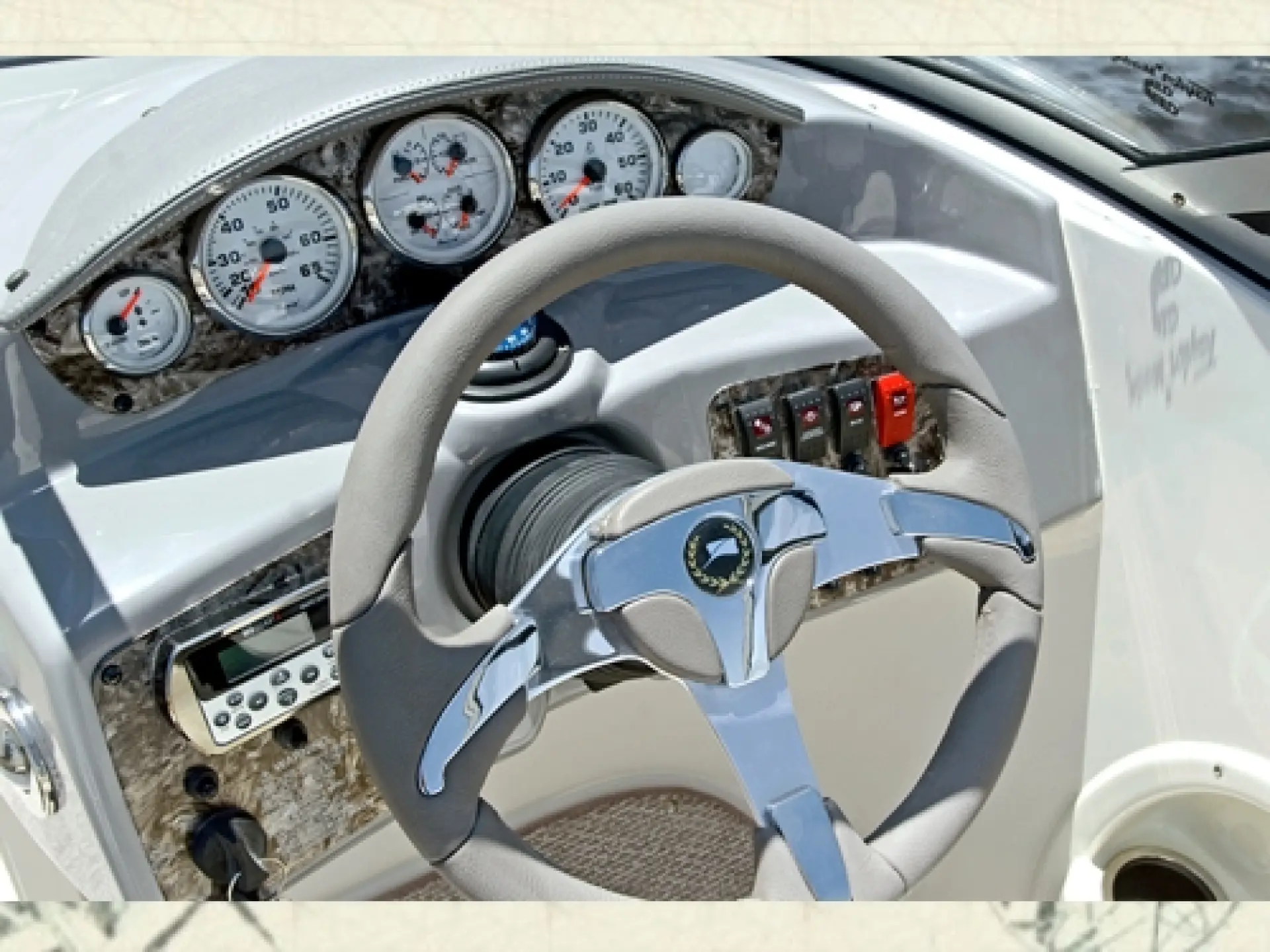 Stingray 208 LR — 5/12